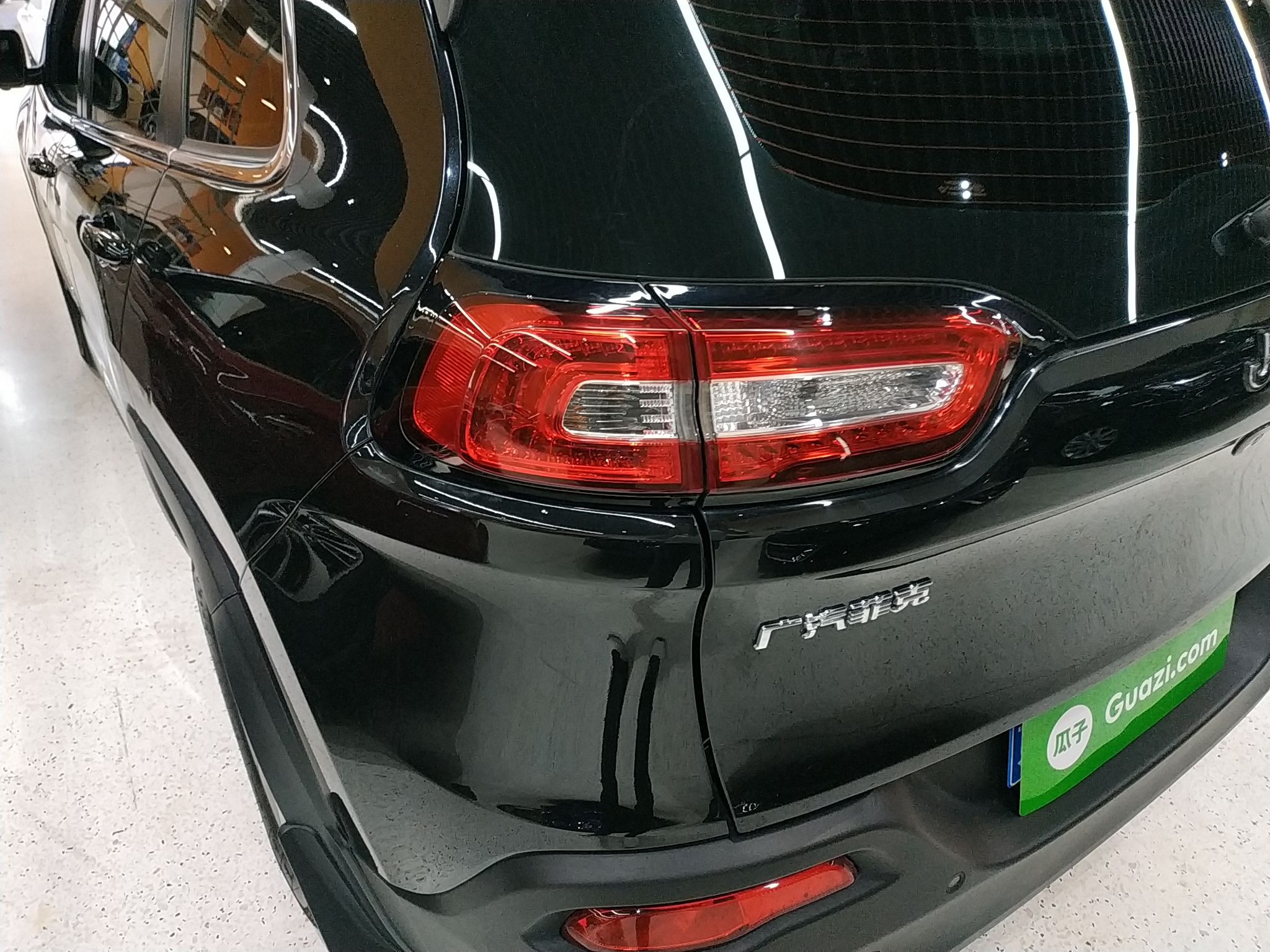 Jeep 自由光 2017款 2.4L 领先版