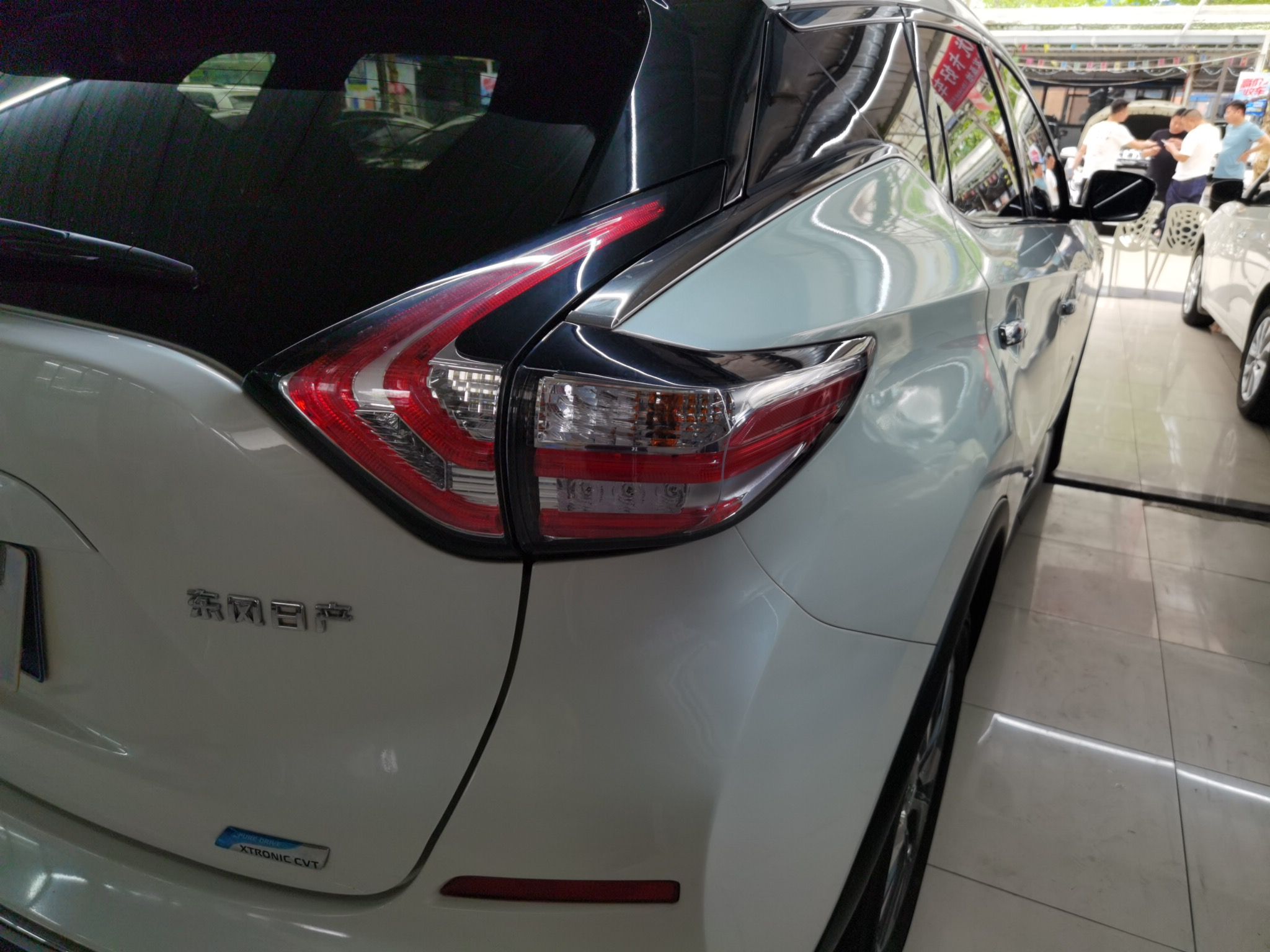 日产 楼兰 2021款 2.5L XE 两驱精英版