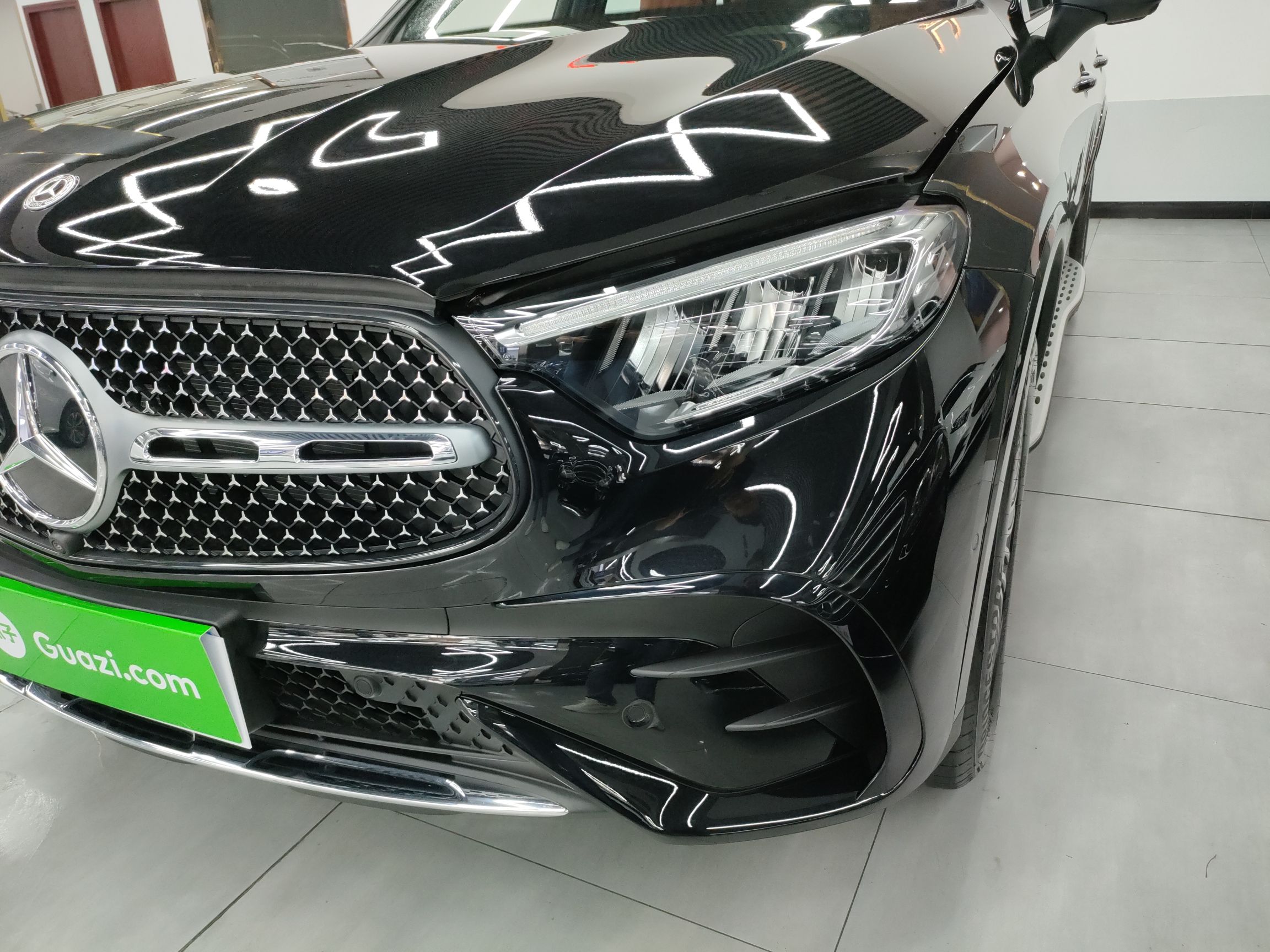 奔驰GLC级 2023款 GLC 300 L 4MATIC 动感型 7座