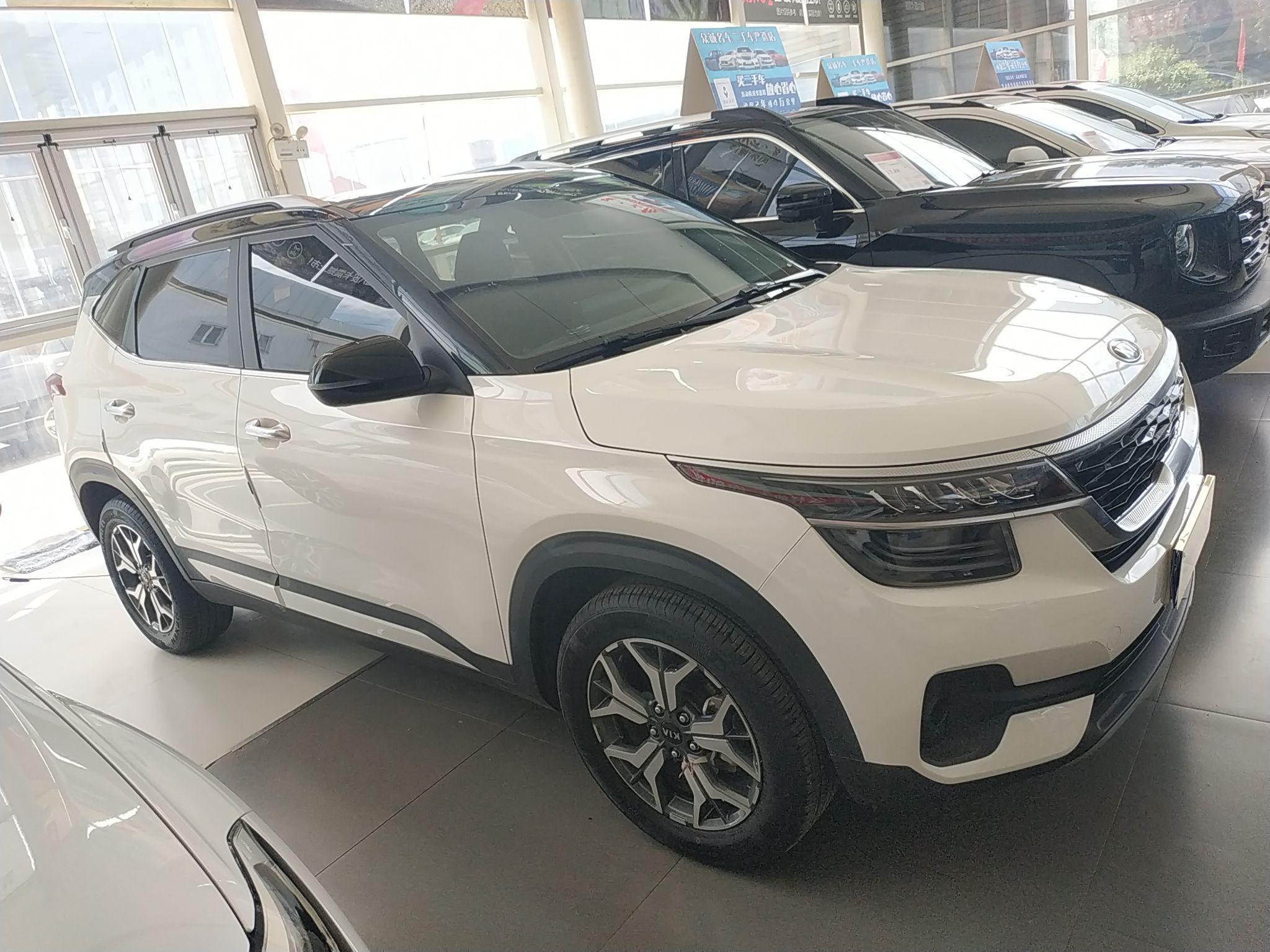 起亚 KX3傲跑 2020款 1.5L CVT潮流版