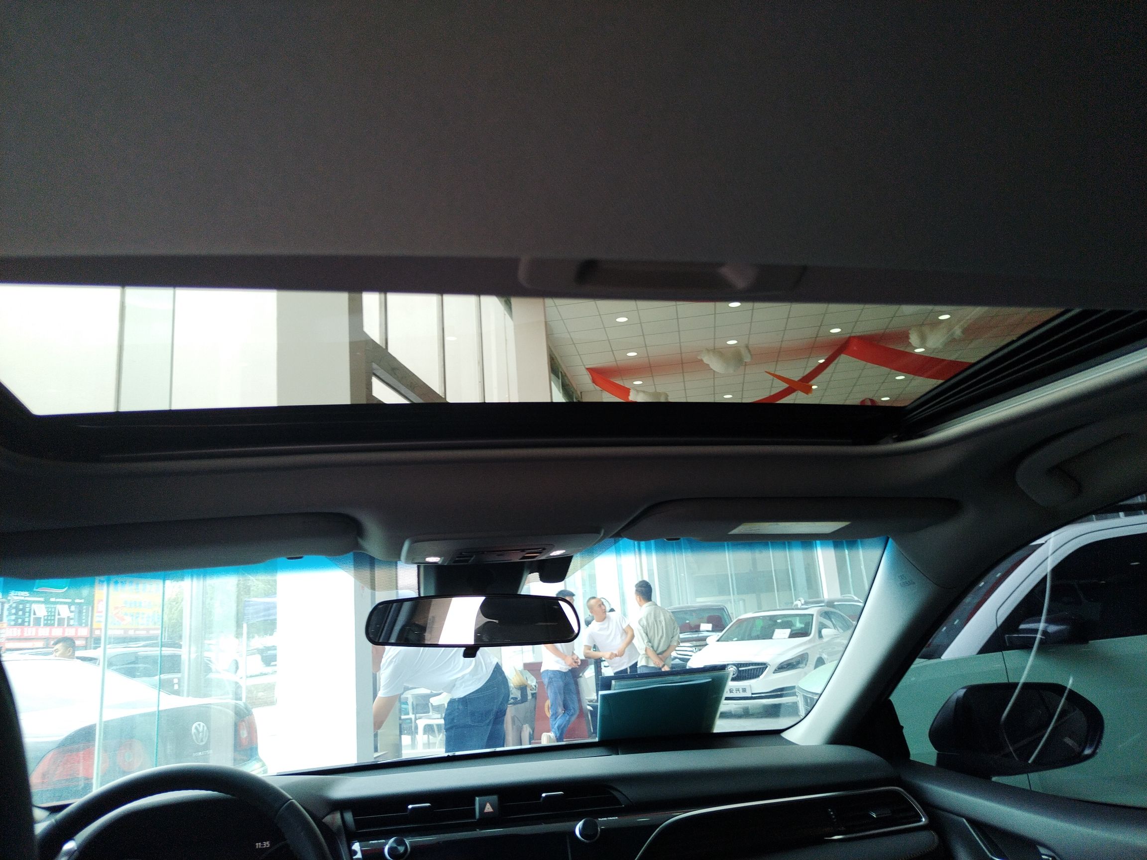 丰田 凯美瑞 2019款 改款 2.0G 豪华版