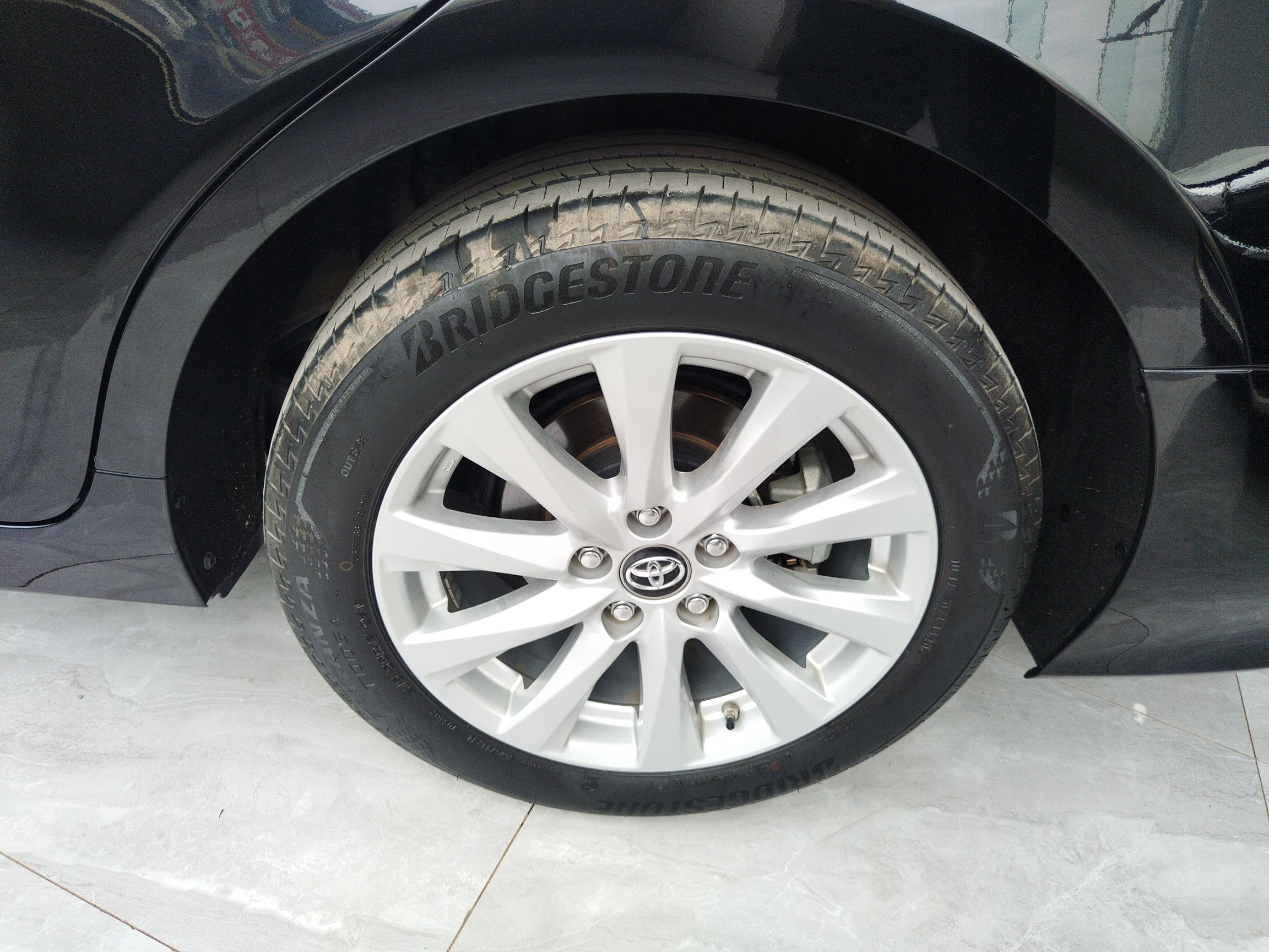 丰田 凯美瑞 2019款 改款 2.0G 豪华版