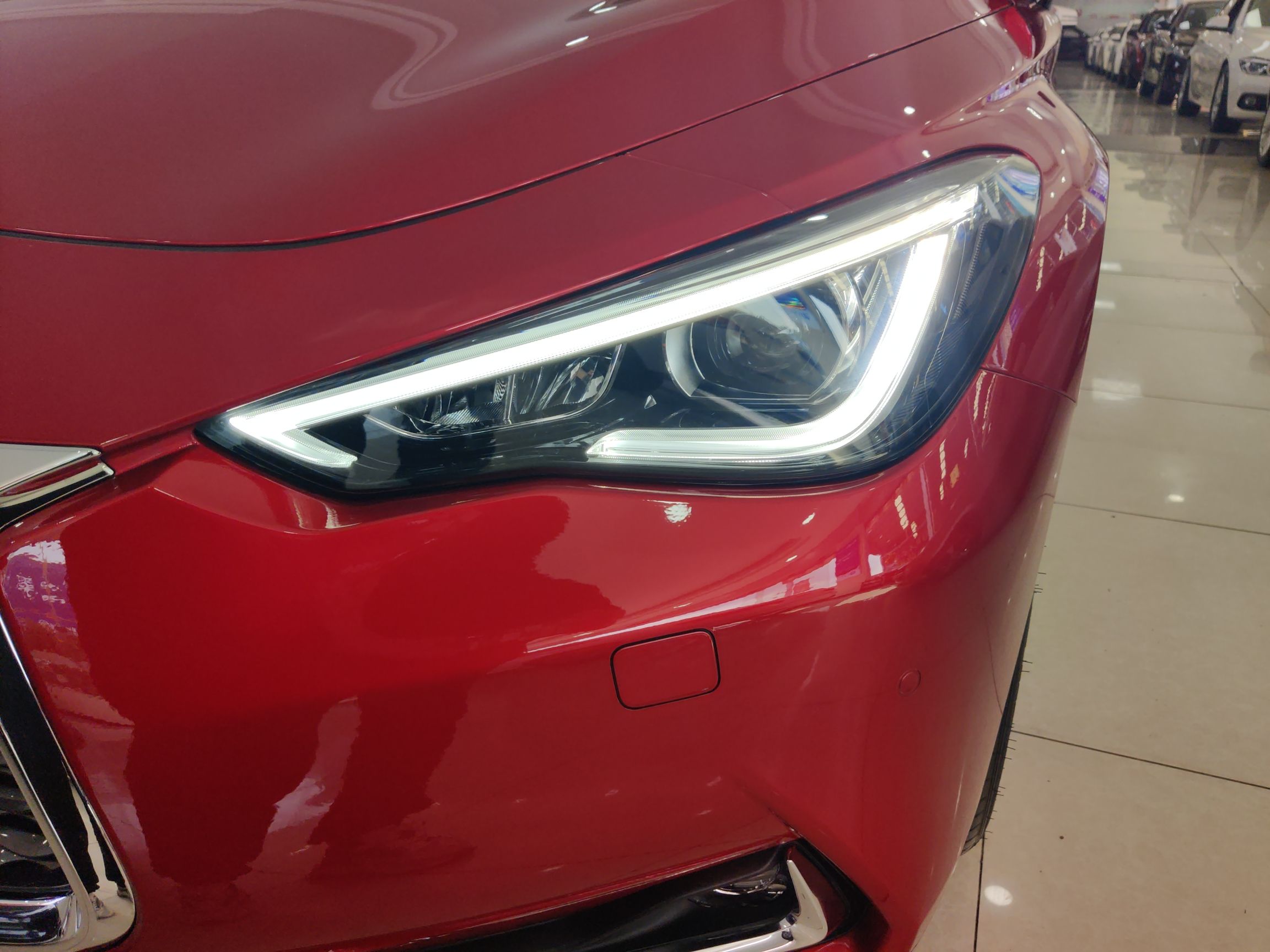 英菲尼迪Q60 2019款 S 2.0T 豪华运动版(进口)