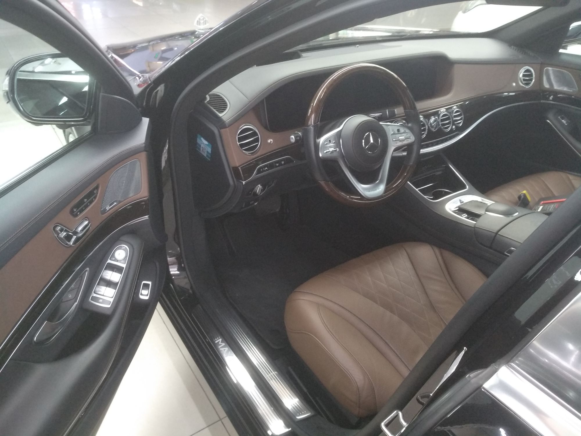 奔驰 迈巴赫S级 2019款 S 450 4MATIC