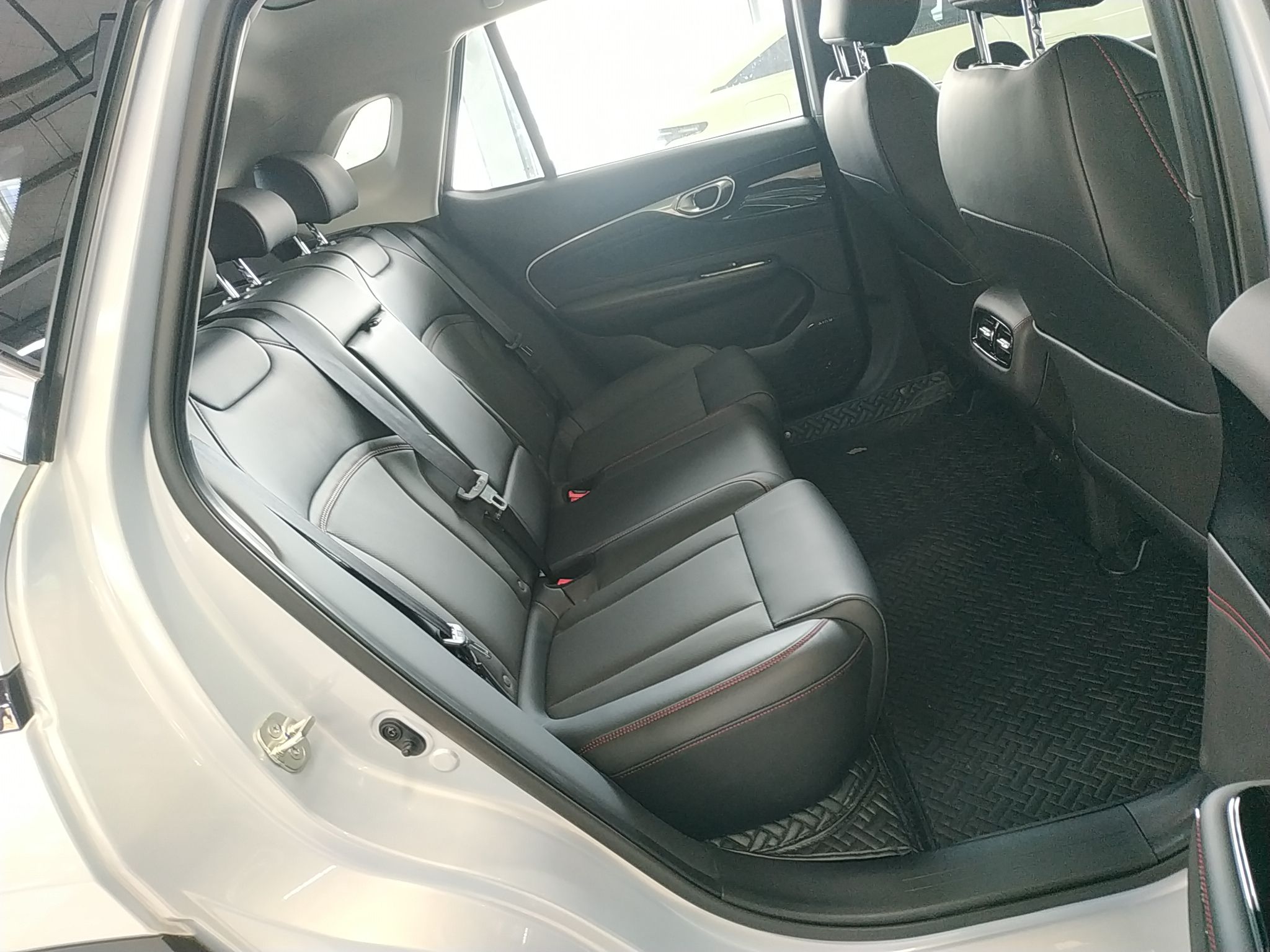 广汽埃安 Aion V(埃安V) 2021款 PLUS 70 智享科技版