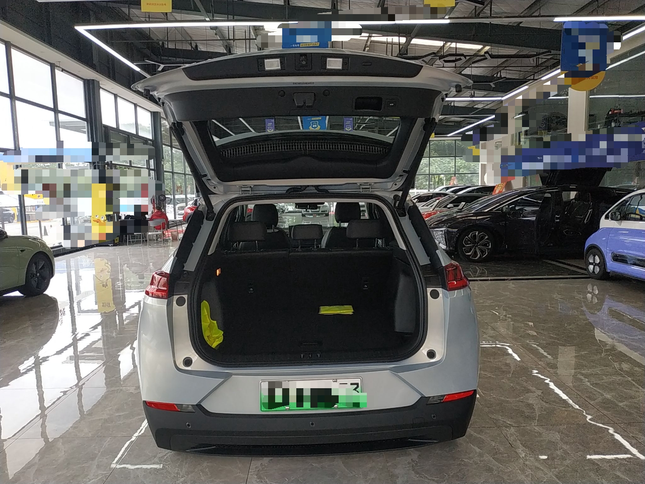 广汽埃安 Aion V(埃安V) 2021款 PLUS 70 智享科技版