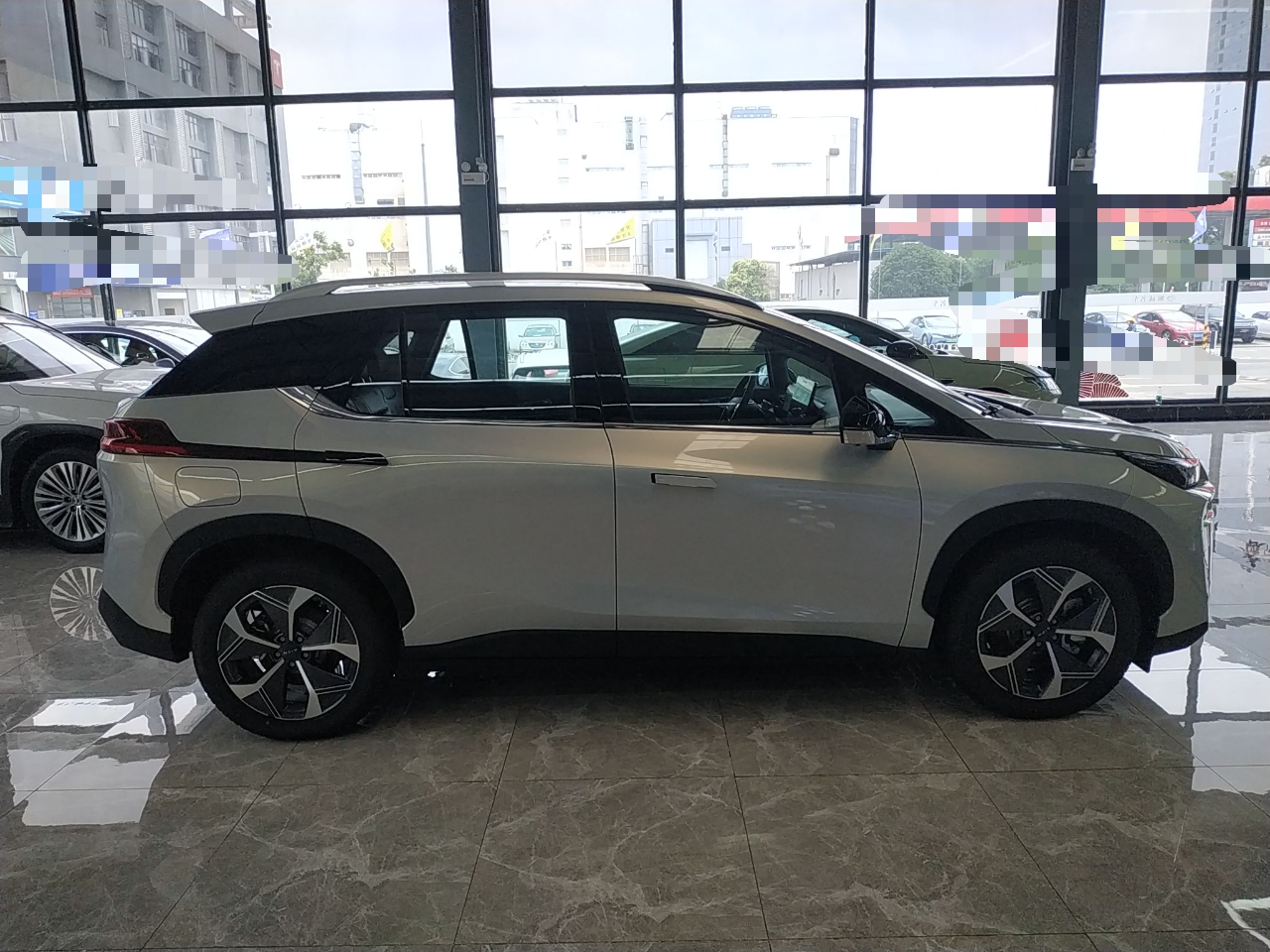 广汽埃安 Aion V(埃安V) 2021款 PLUS 70 智享科技版