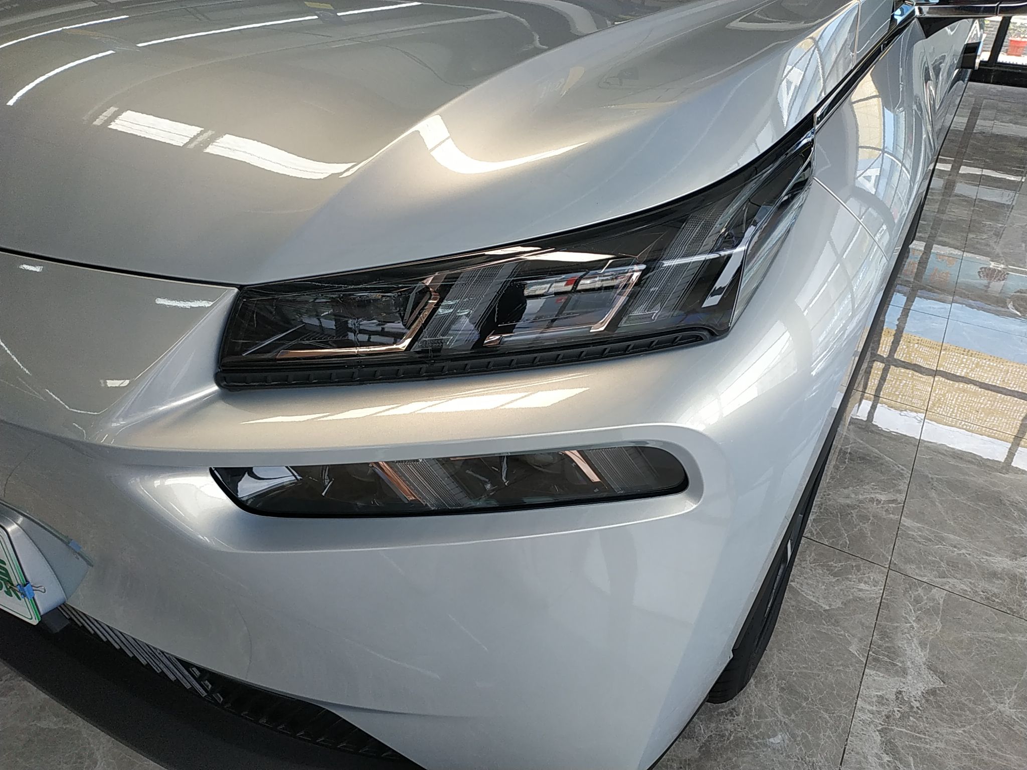 广汽埃安 Aion V(埃安V) 2021款 PLUS 70 智享科技版