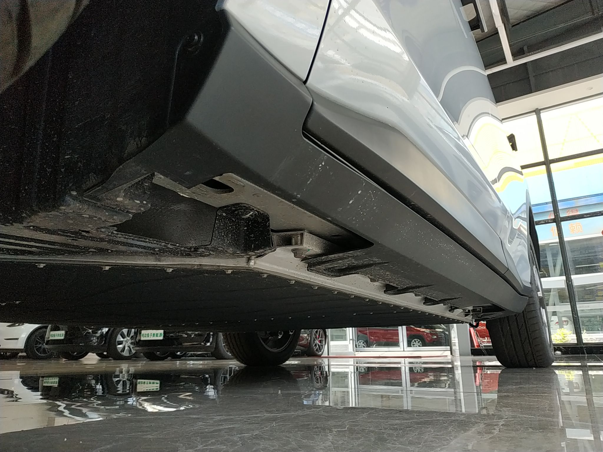 广汽埃安 Aion V(埃安V) 2021款 PLUS 70 智享科技版