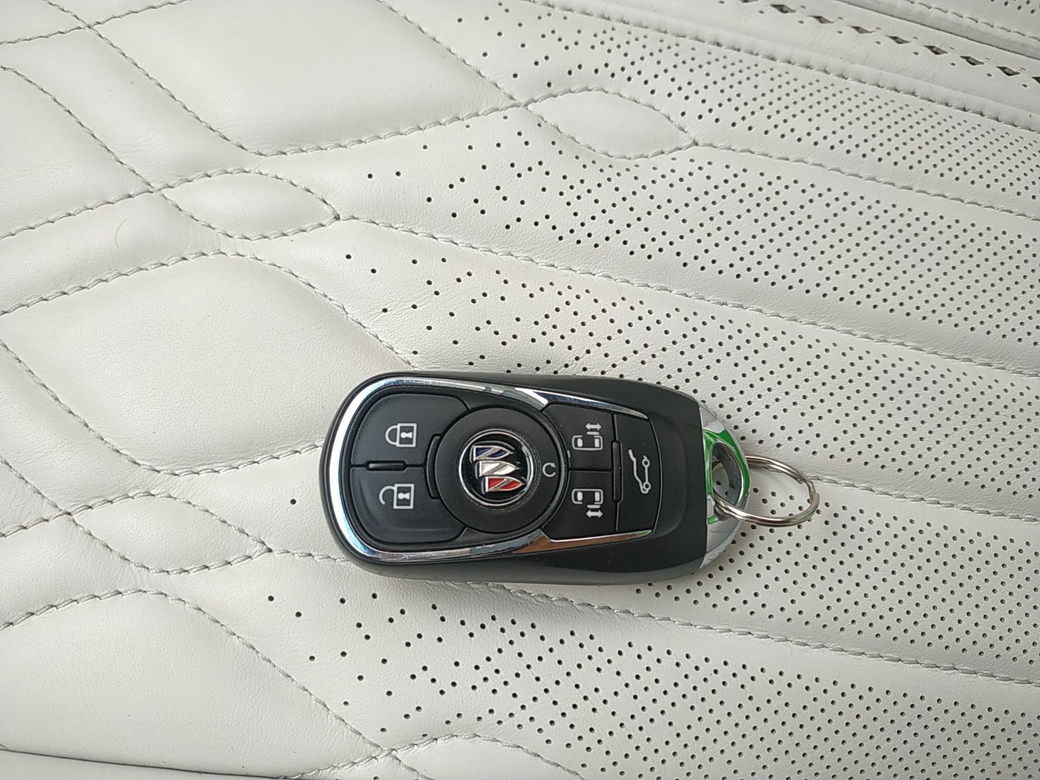 别克GL8 2020款 Avenir艾维亚 四座尊礼版