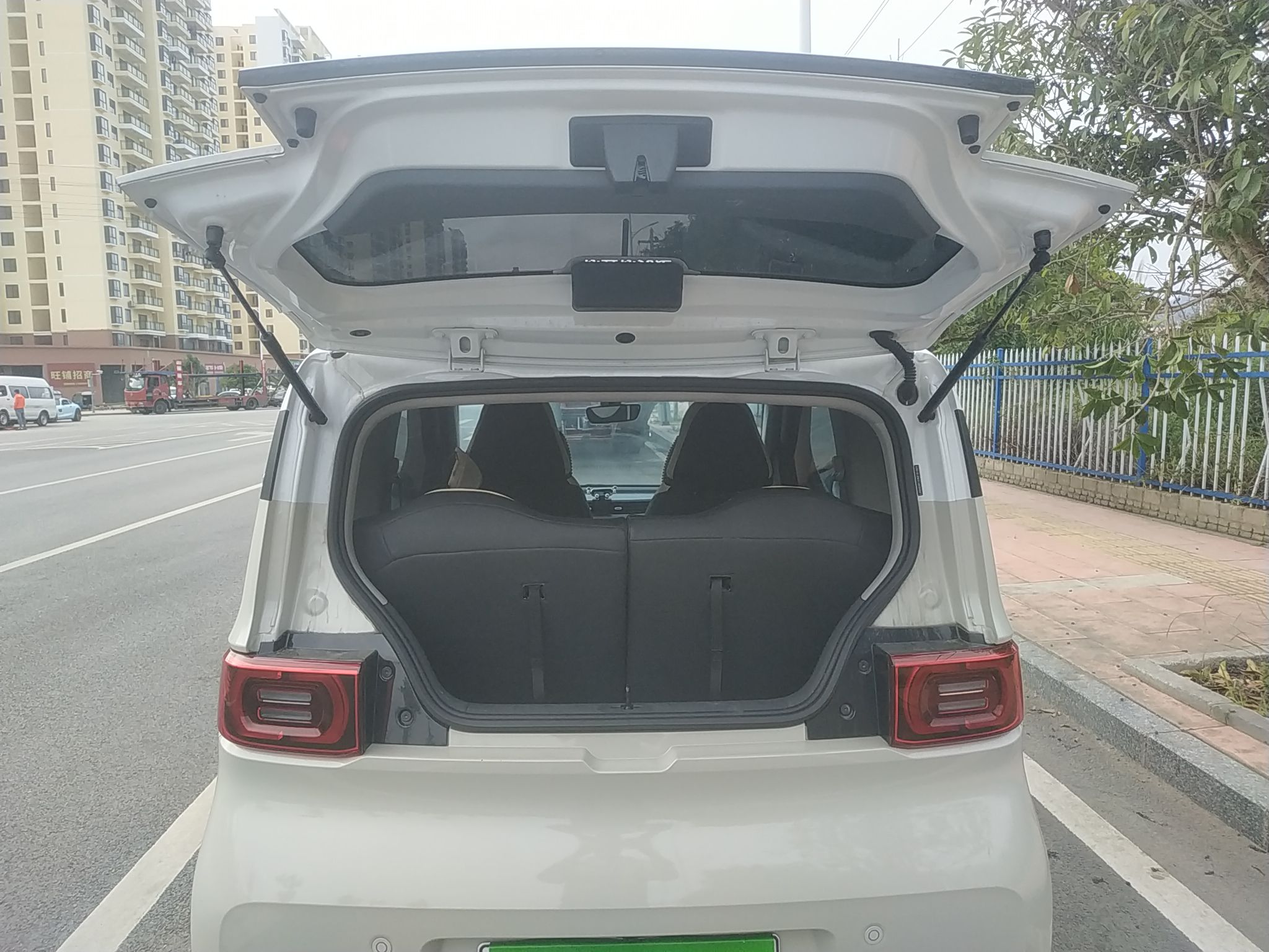 五菱汽车 宏光MINI EV 2021款 马卡龙臻享款 磷酸铁锂