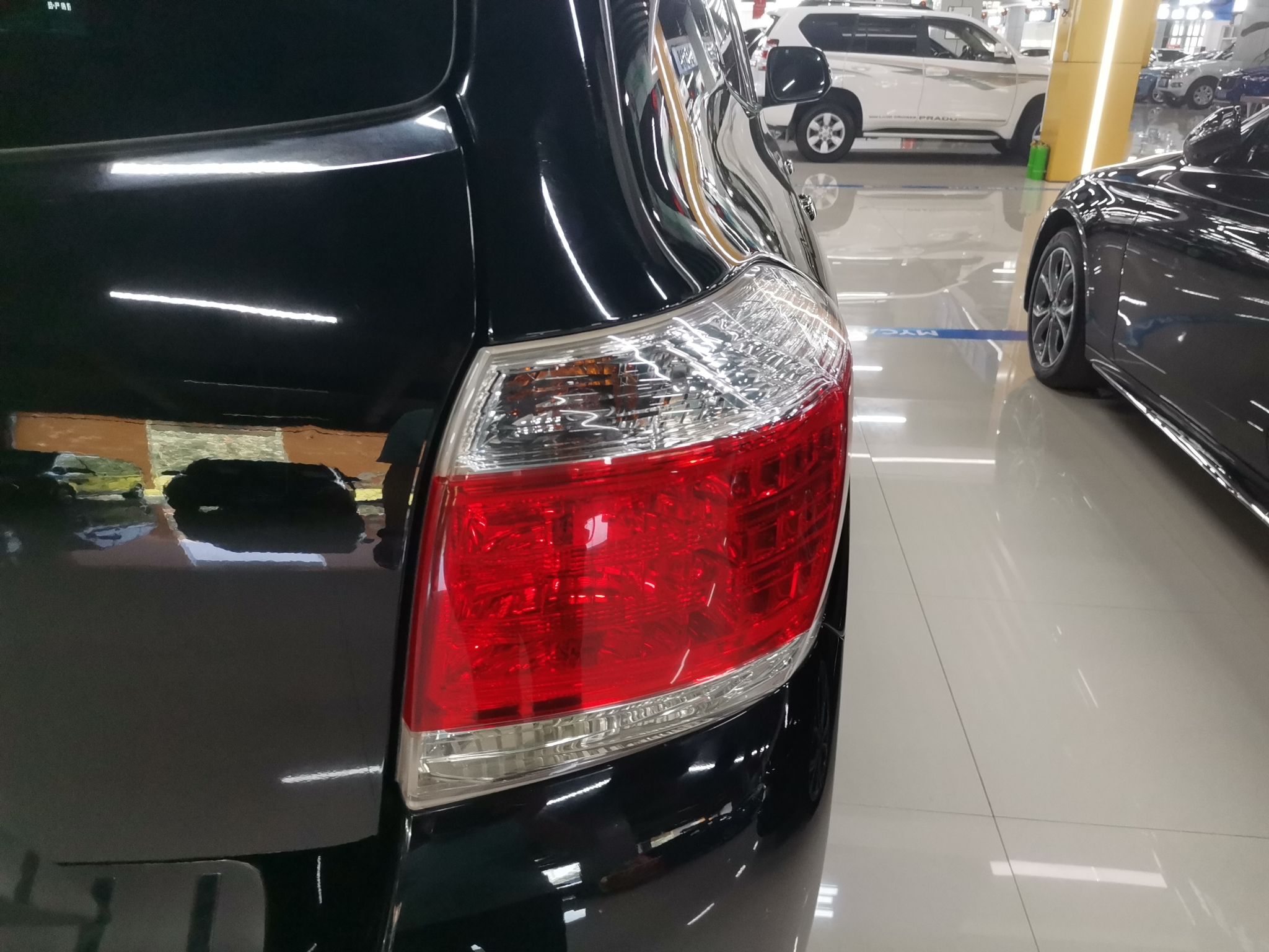 丰田 汉兰达 2012款 2.7L 两驱5座精英版