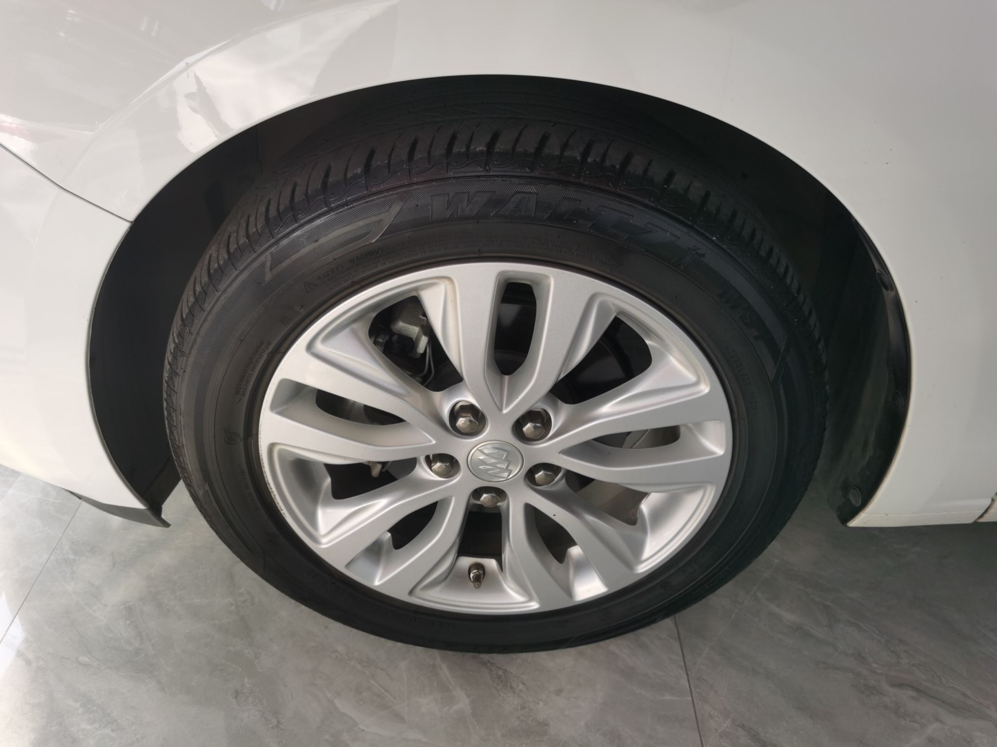 别克 英朗 2021款 改款 典范 1.5L 自动精英型