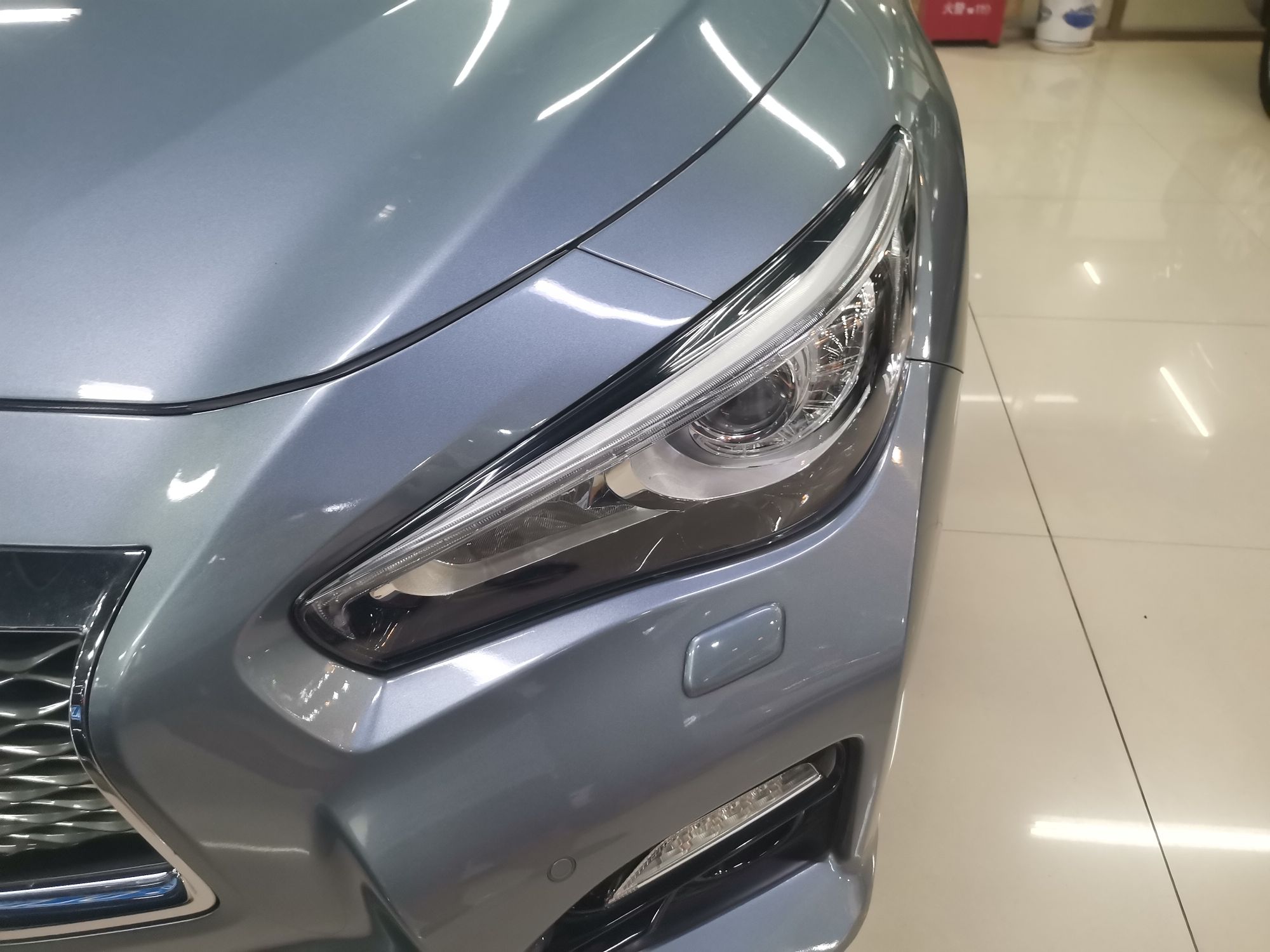 英菲尼迪Q50L 2015款 2.0T 运动版