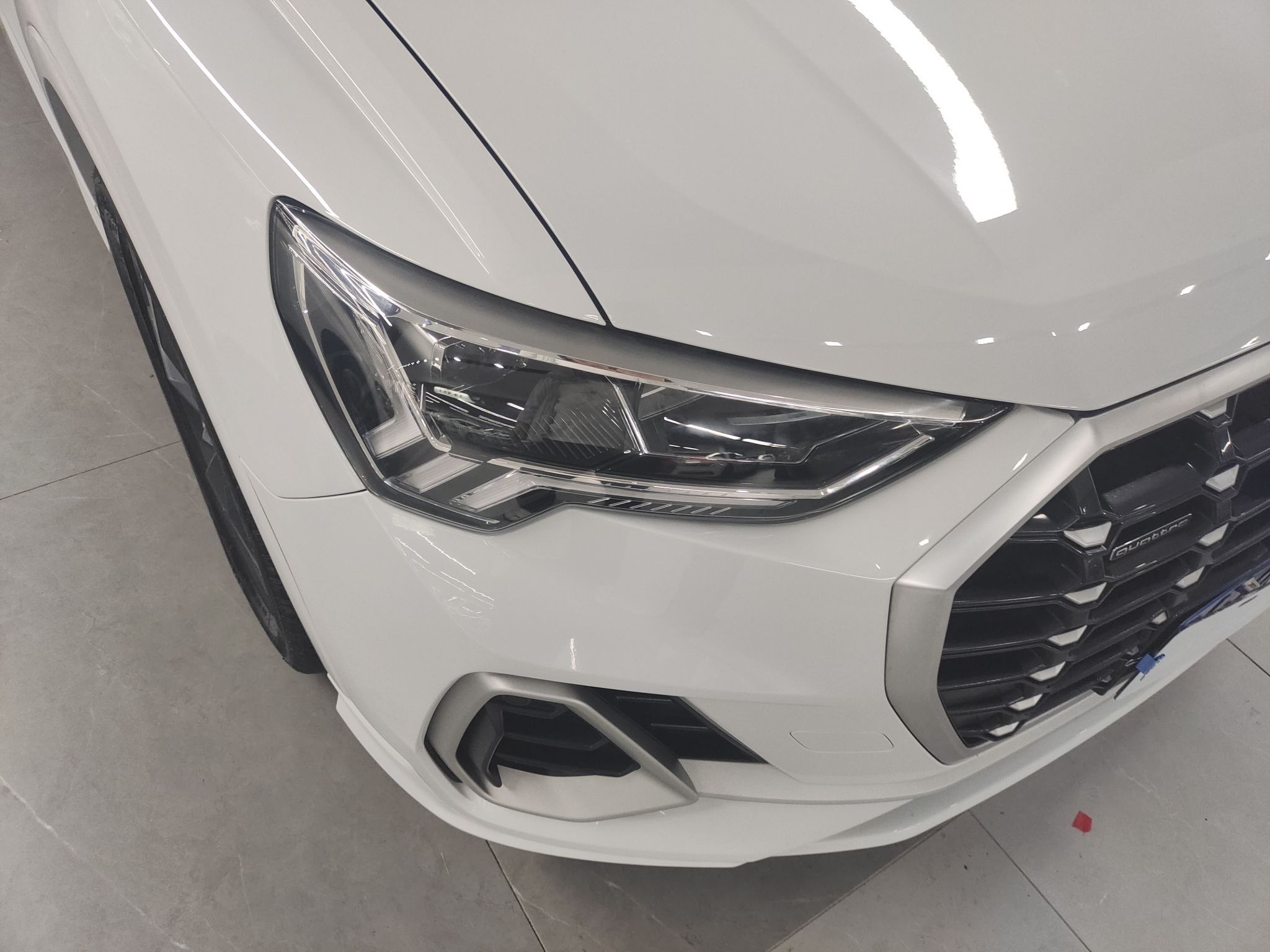 奥迪Q3 2019款 40 TFSI quattro 时尚动感型