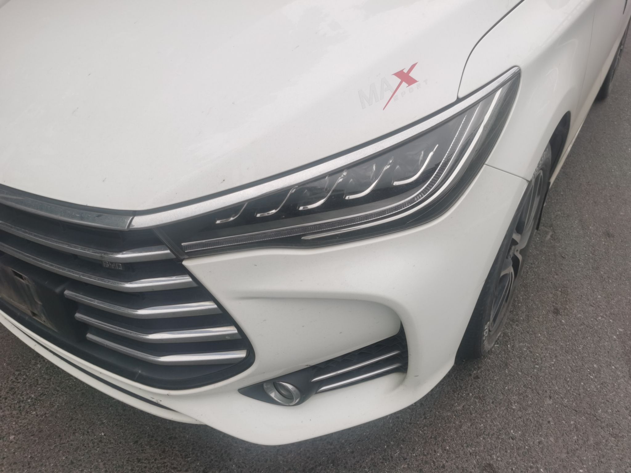 比亚迪 宋MAX 2018款 1.5T 自动智联精英型 6座