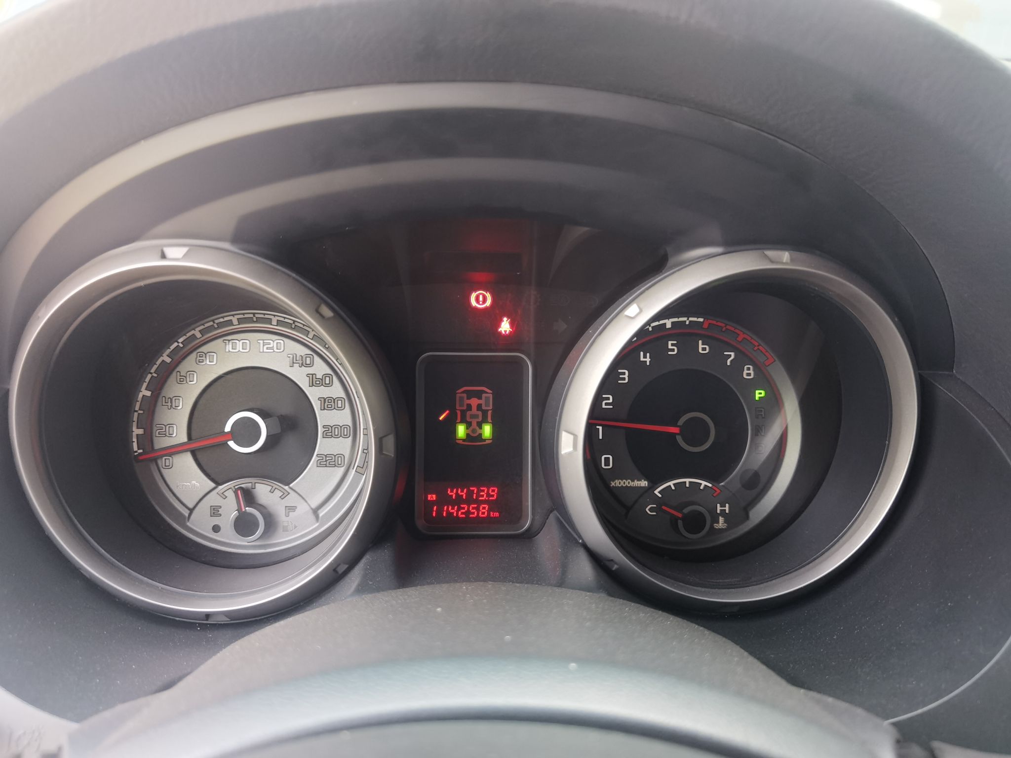 三菱 帕杰罗 2016款 3.0L 自动标准版 国V(进口)