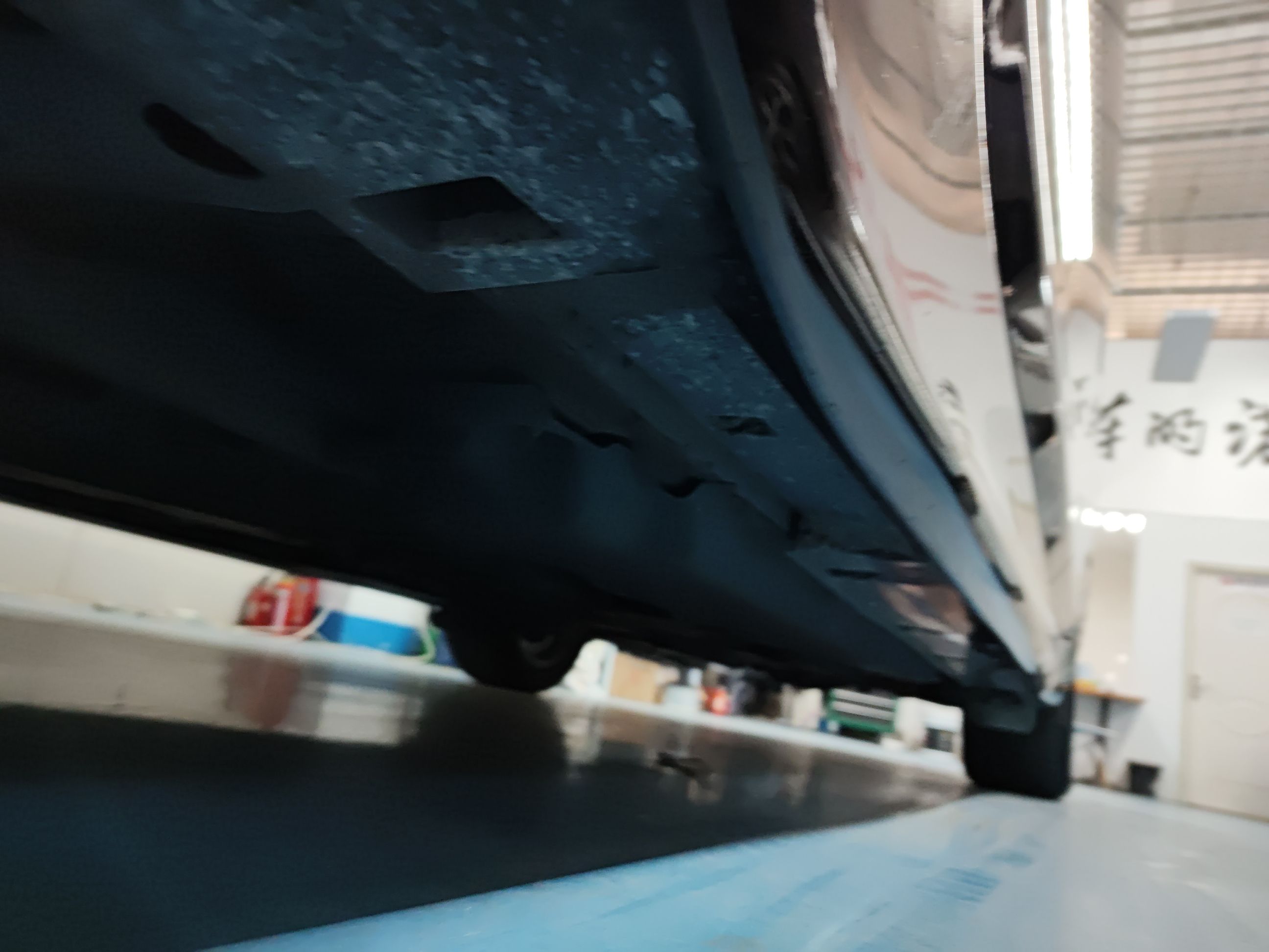 英菲尼迪Q70L 2019款 Q70L 2.0T 精英版 PLUS(进口)