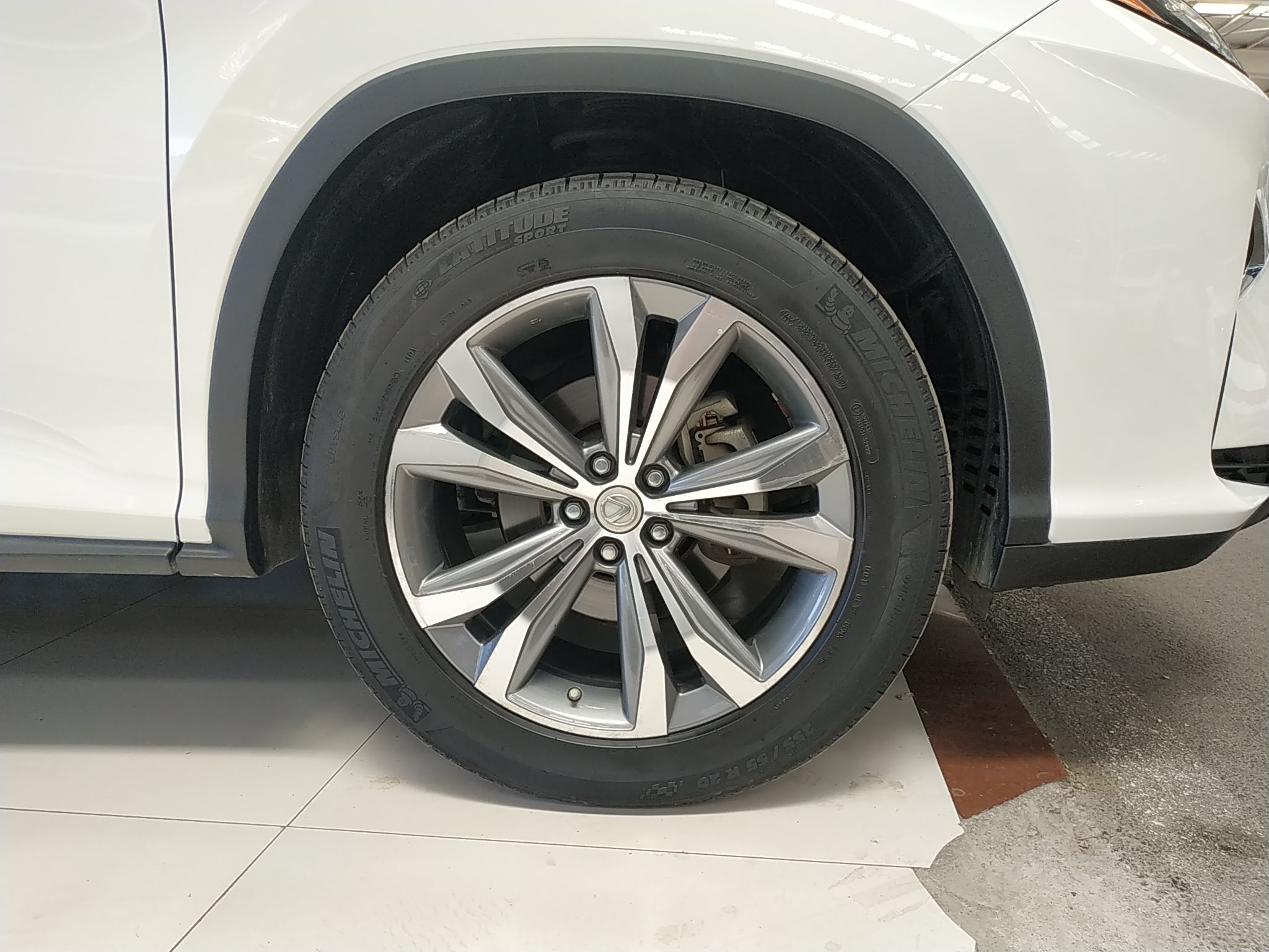 雷克萨斯RX 2016款 300 两驱精英版 国V