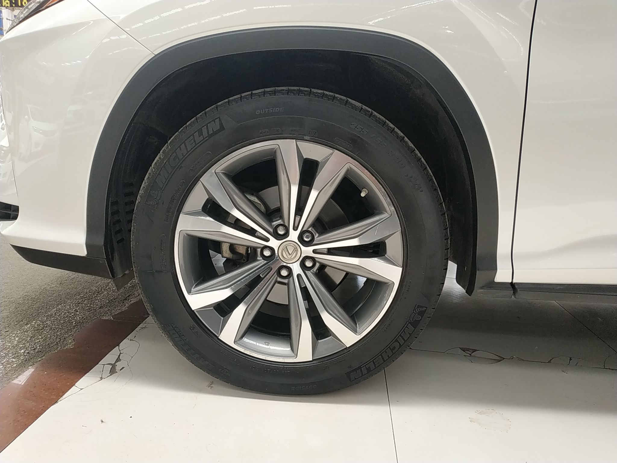 雷克萨斯RX 2016款 300 两驱精英版 国V