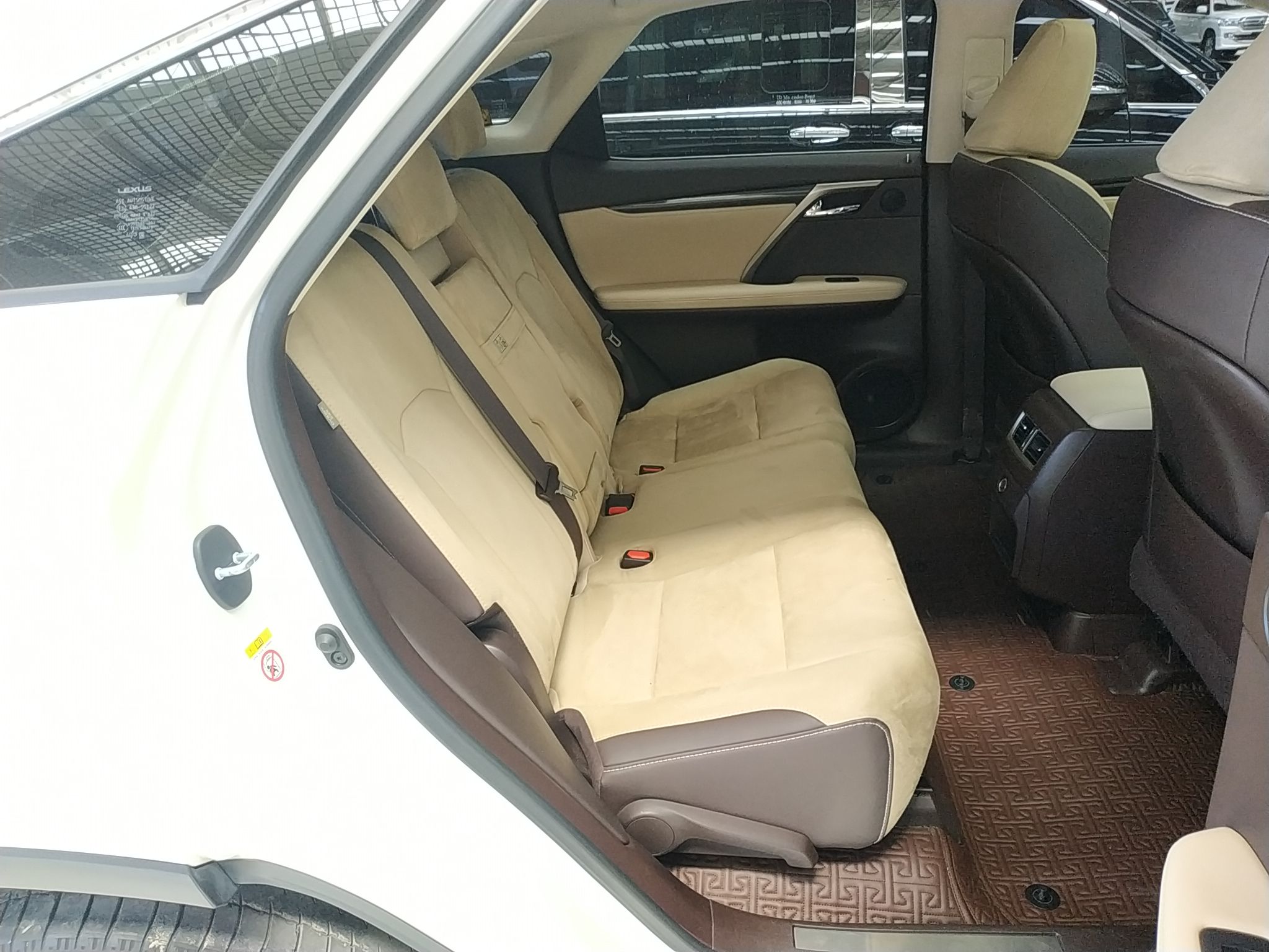 雷克萨斯RX 2016款 300 两驱精英版 国V