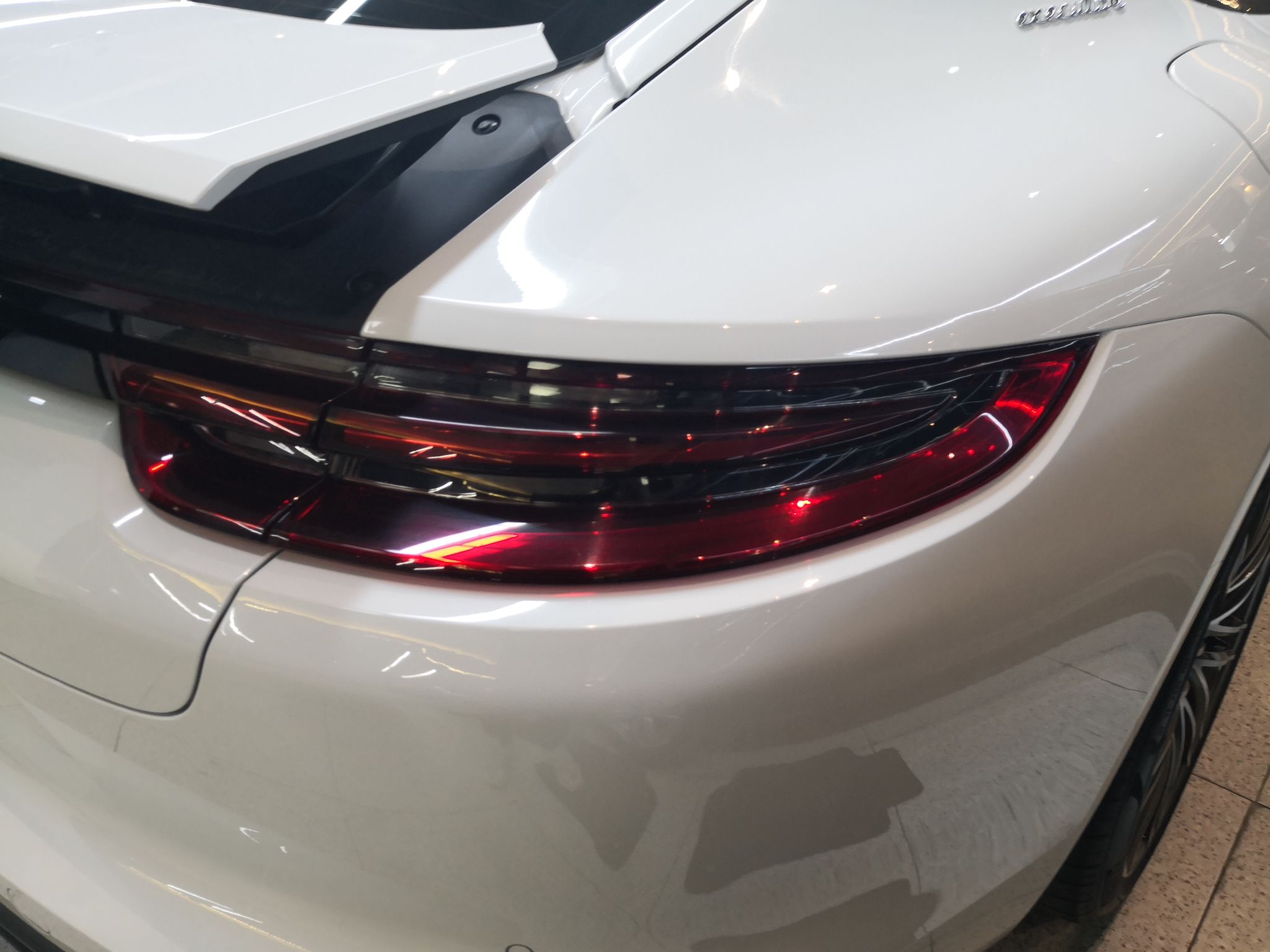 保时捷Panamera 2019款 Panamera 4 行政加长版 2.9T