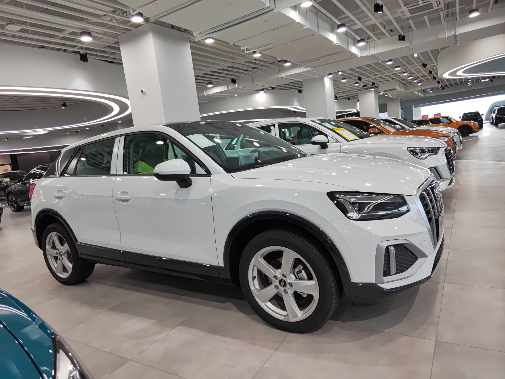 奥迪Q2L 2022款 35 TFSI 进取致雅型