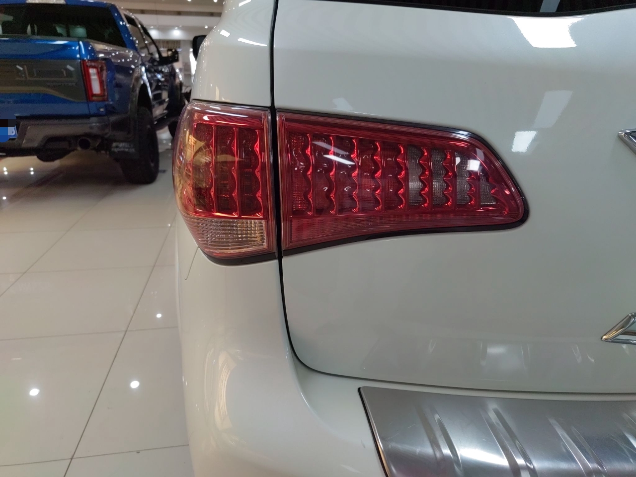 英菲尼迪QX80 2016款 5.6L 4WD(进口)