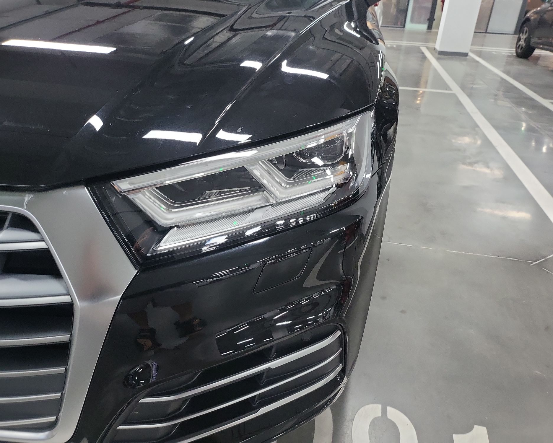 奥迪Q5L 2020款 45 TFSI 尊享时尚型