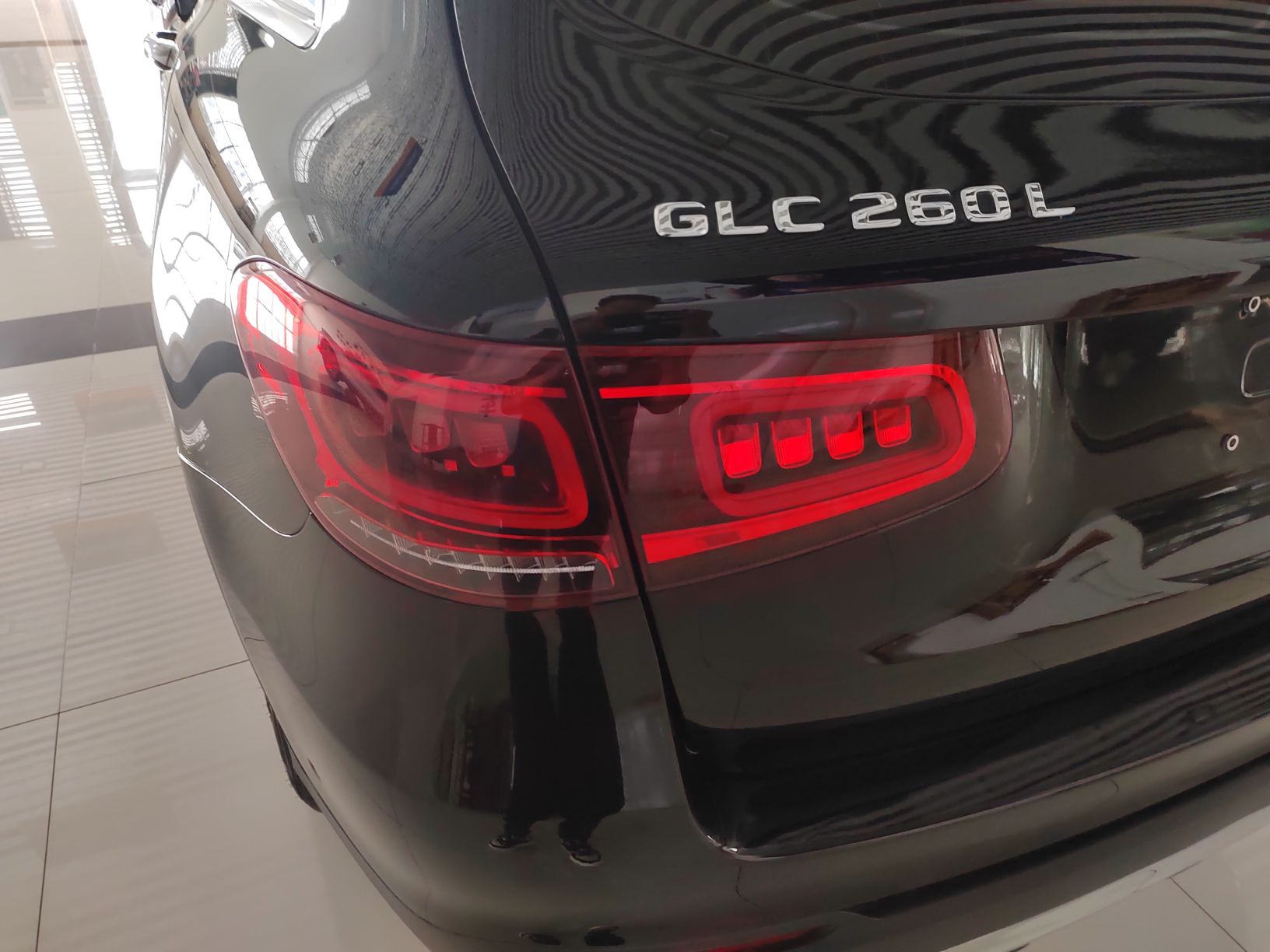 奔驰GLC级 2021款 GLC 260 L 4MATIC 动感型