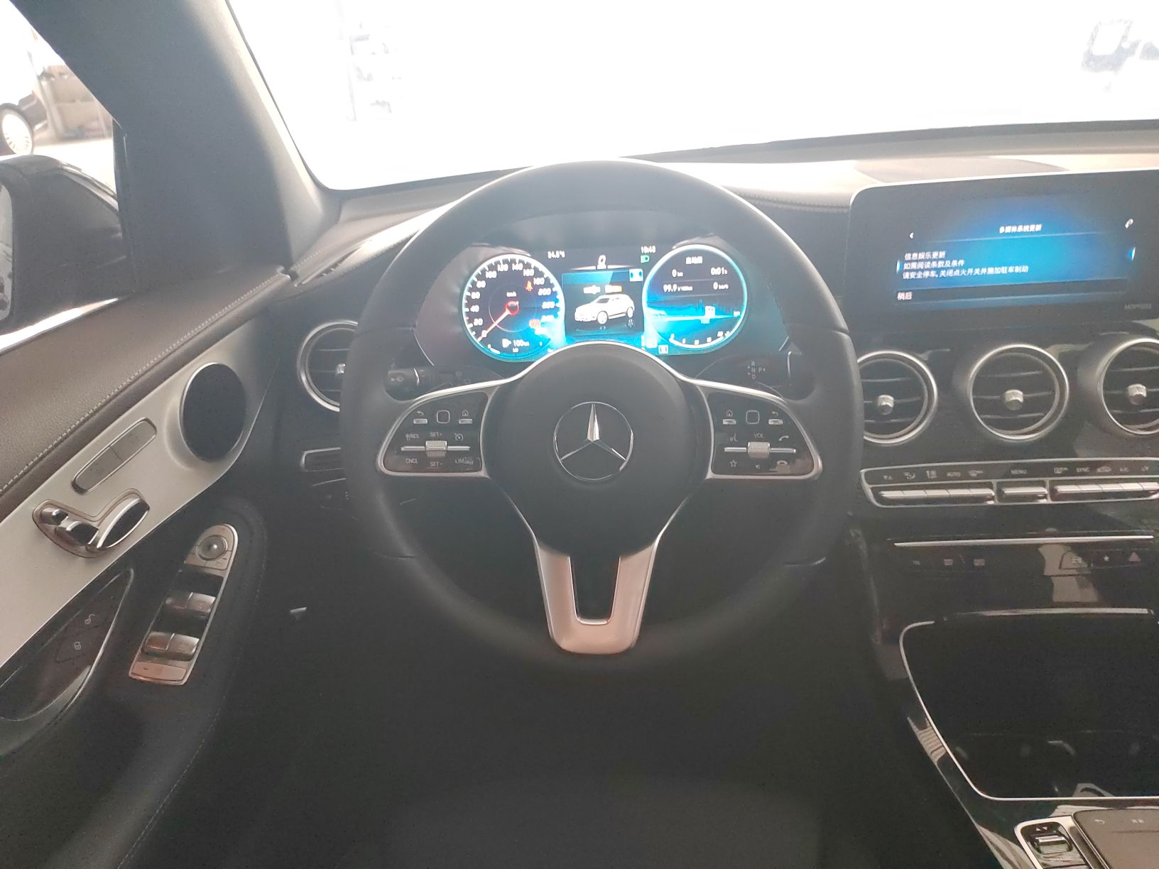 奔驰GLC级 2021款 GLC 260 L 4MATIC 动感型