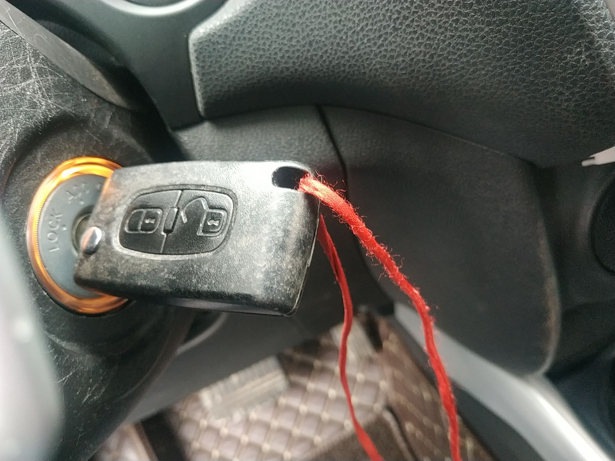 标致4008 2013款 2.0L 四驱时尚型(进口)