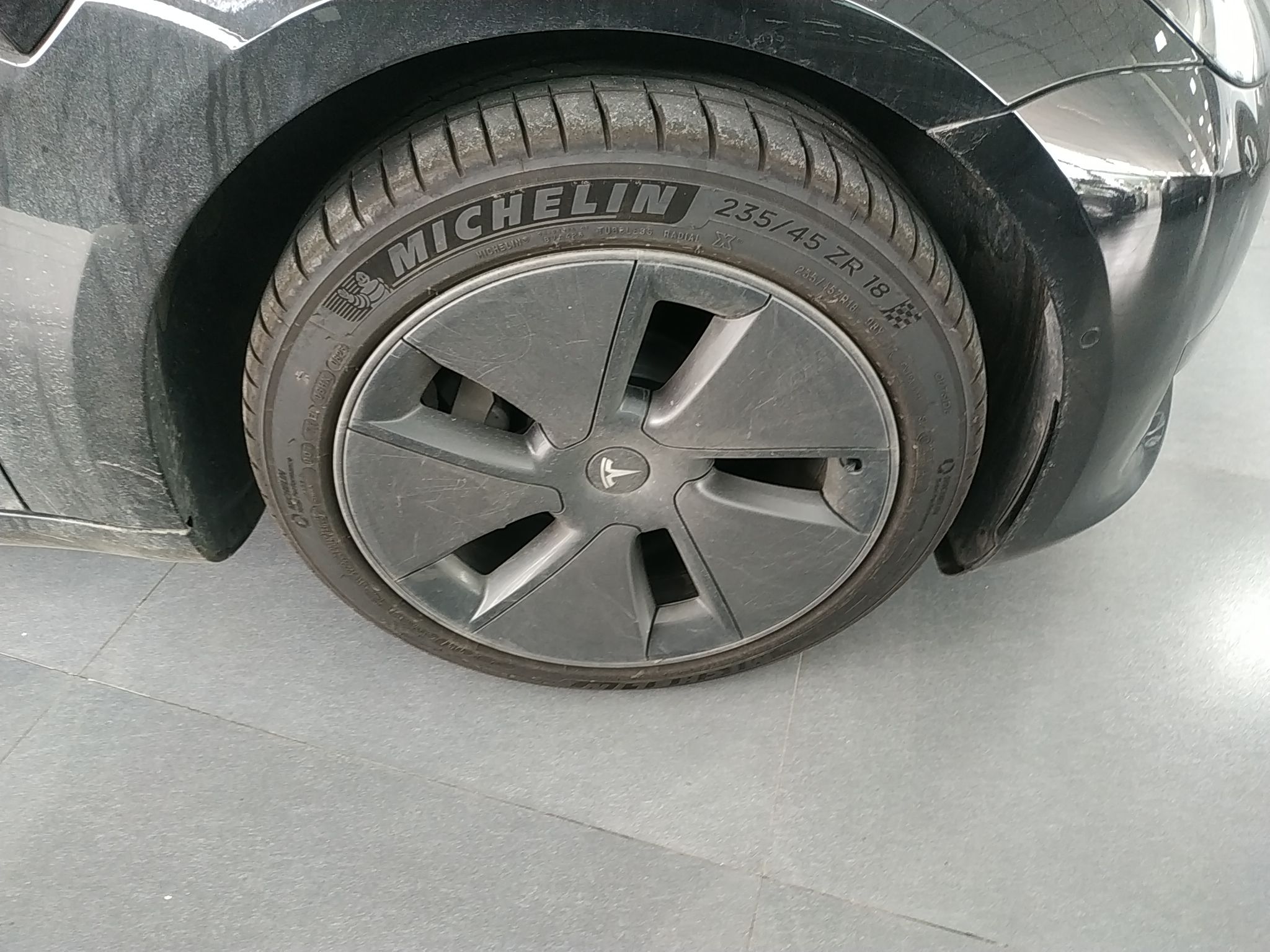 特斯拉 Model 3 2022款 后轮驱动版