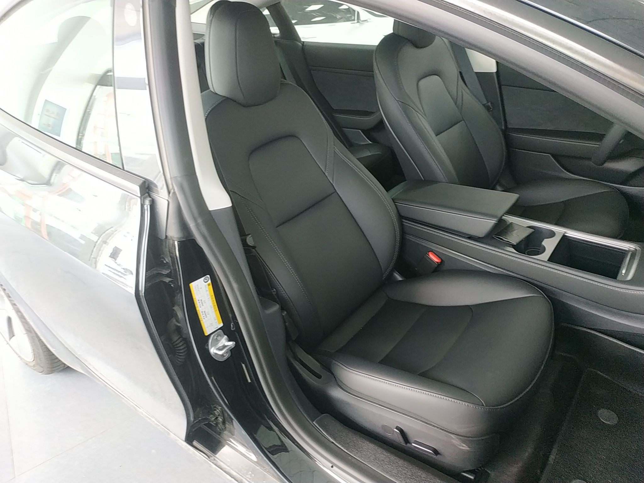 特斯拉 Model 3 2022款 后轮驱动版