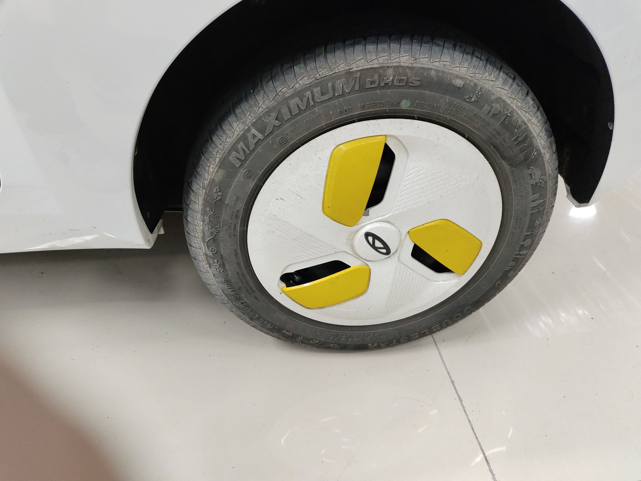 奇瑞新能源 QQ冰淇淋 2022款 170km 圣代 磷酸铁锂