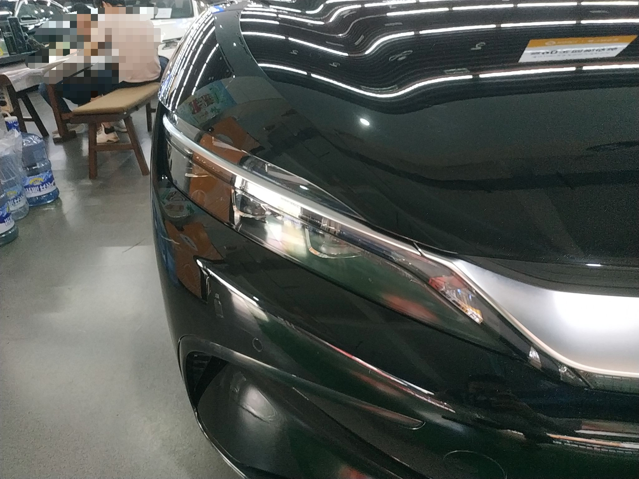 比亚迪 汉 2022款 EV 创世版 610KM四驱尊享型