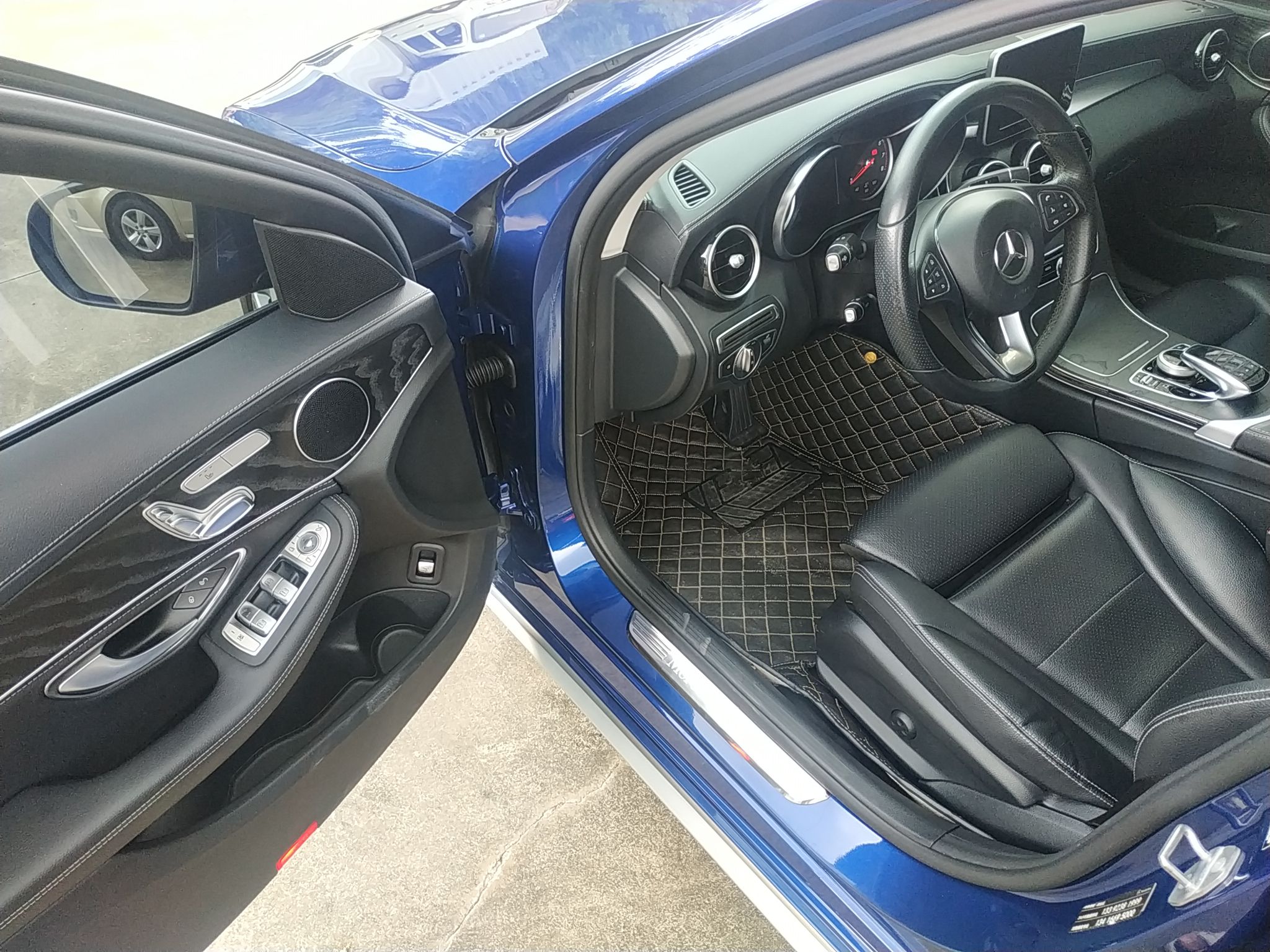 奔驰C级 2018款 C 200 L 运动版