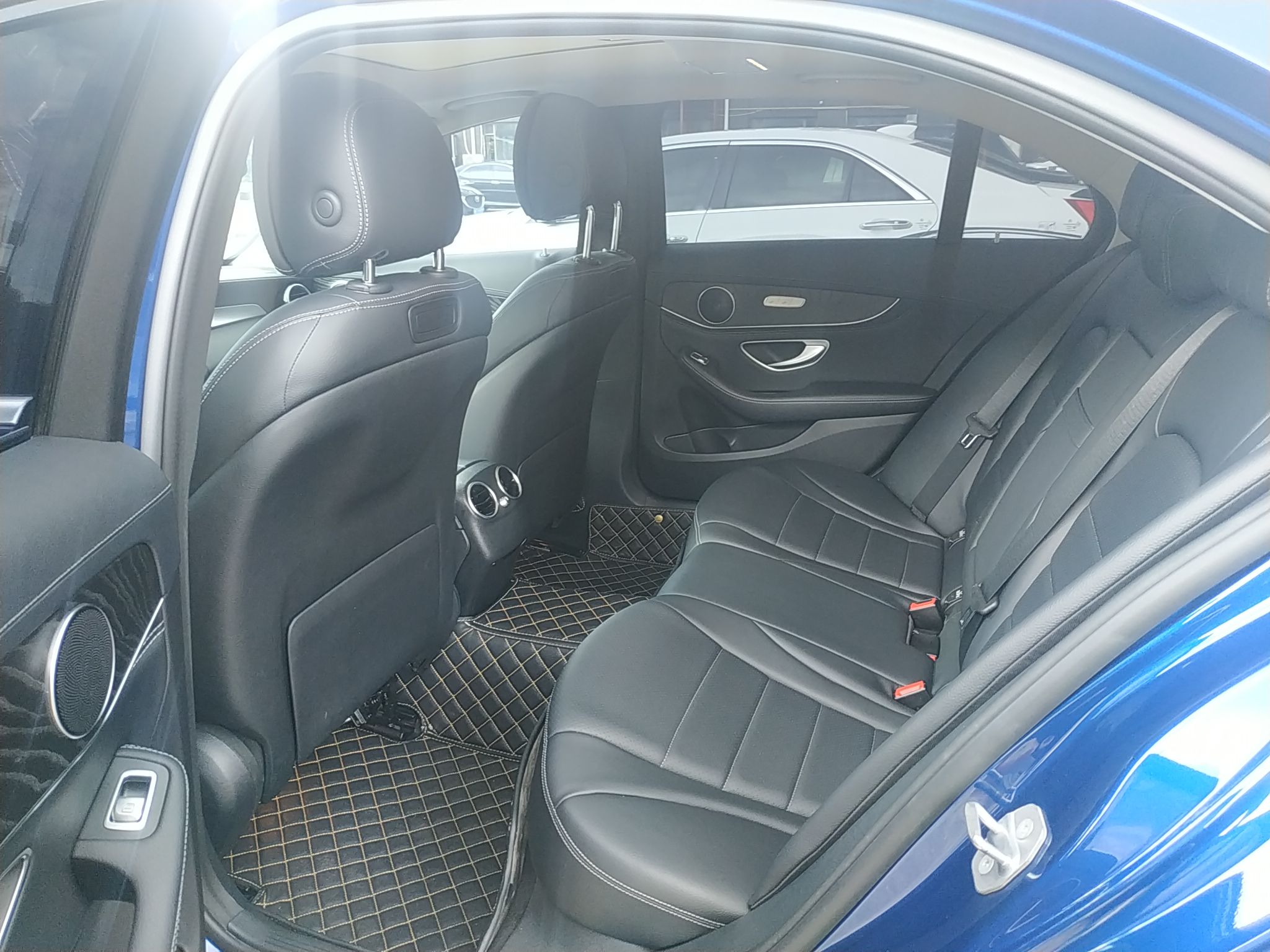 奔驰C级 2018款 C 200 L 运动版