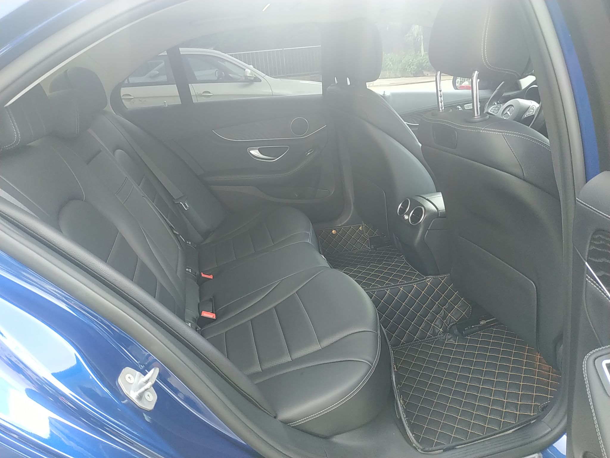 奔驰C级 2018款 C 200 L 运动版