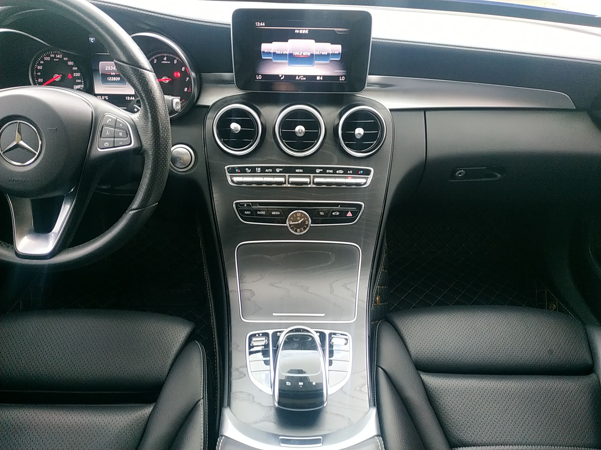 奔驰C级 2018款 C 200 L 运动版