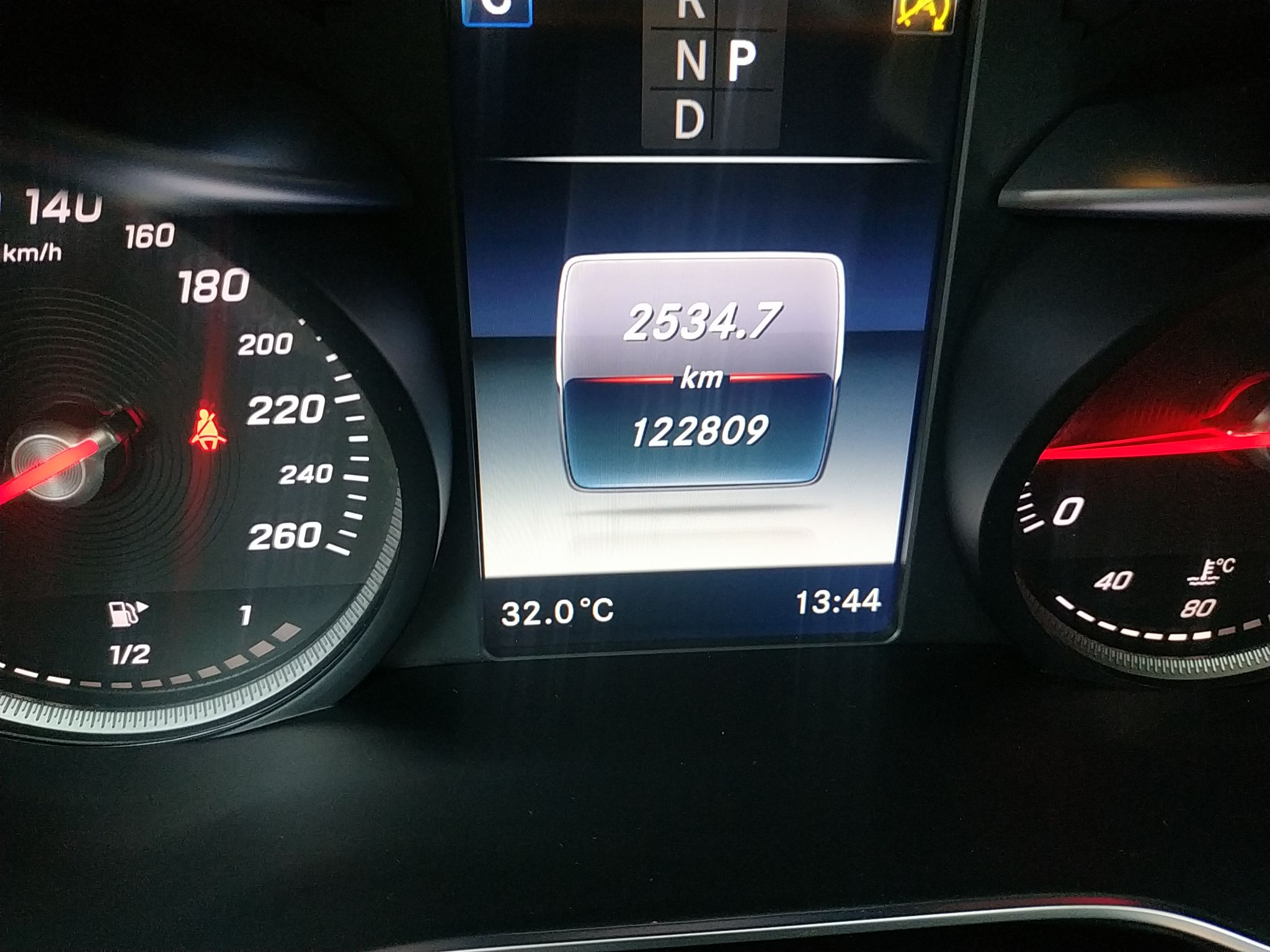 奔驰C级 2018款 C 200 L 运动版