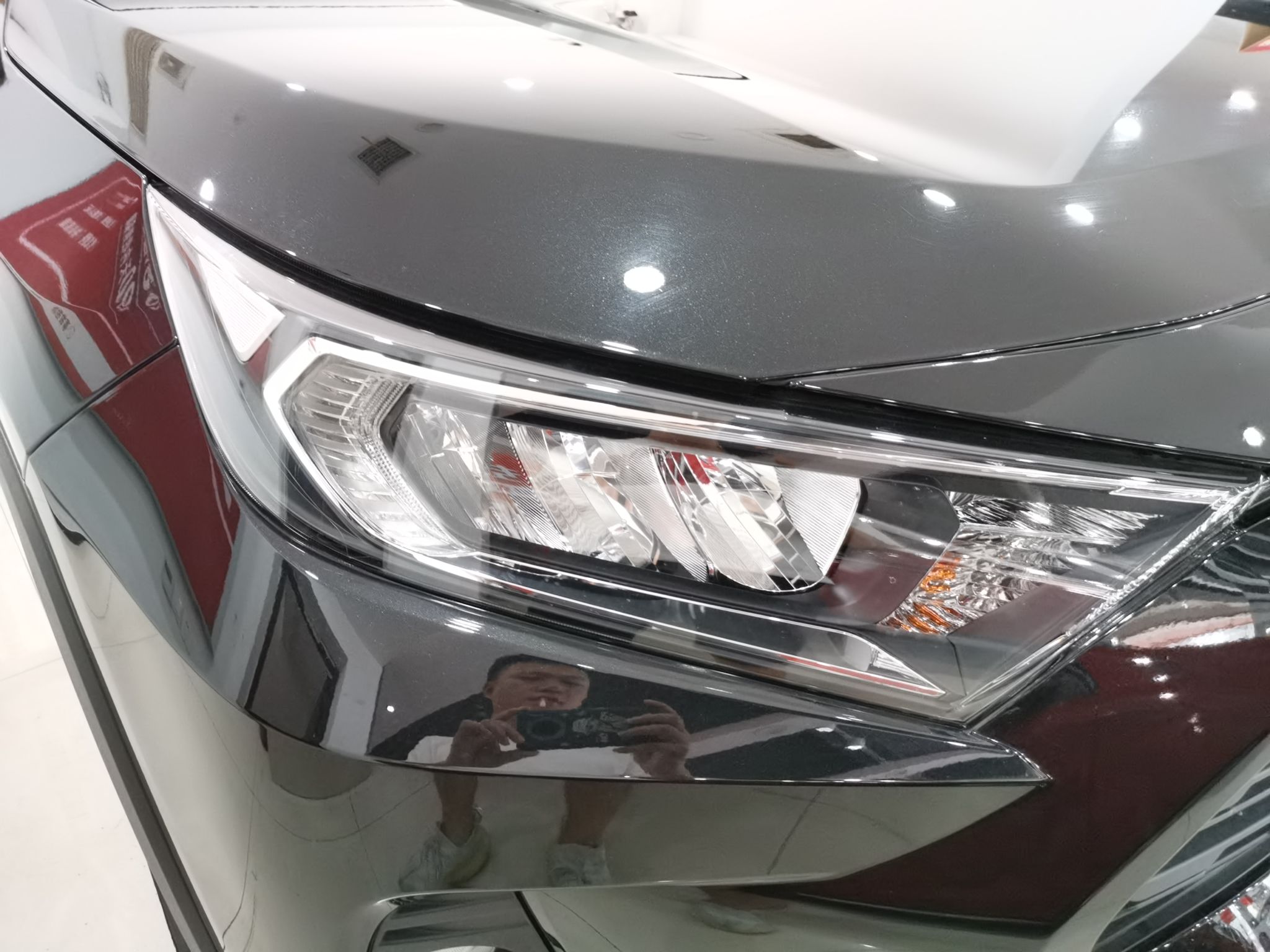 丰田 RAV4 2021款 2.0L CVT两驱风尚版