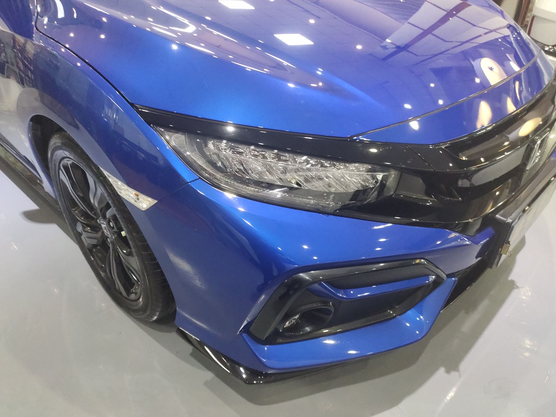 本田 思域 2021款 HATCHBACK 220TURBO CVT潮酷控