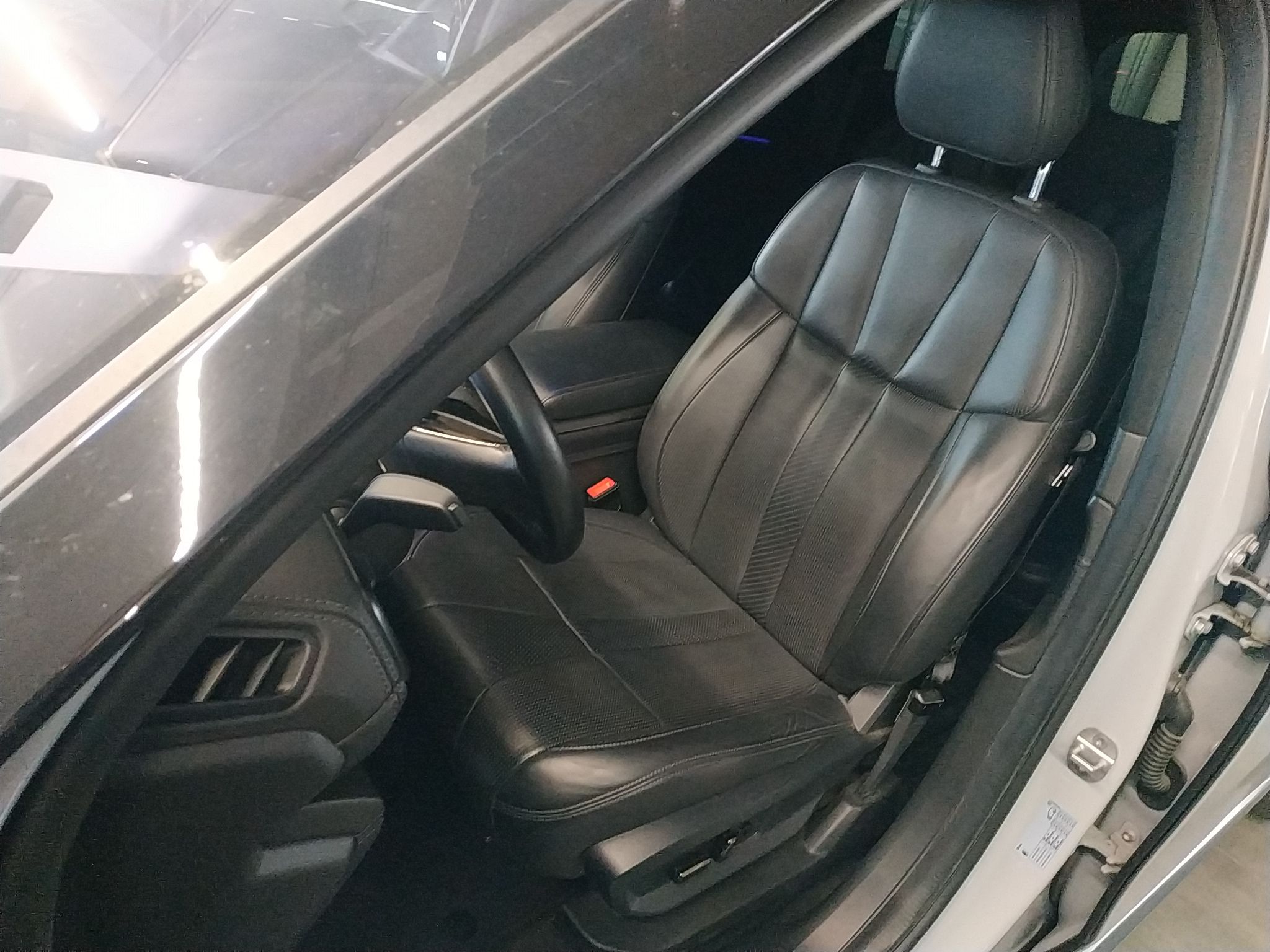 蔚来ES8 2020款 415KM 签名版 六座版