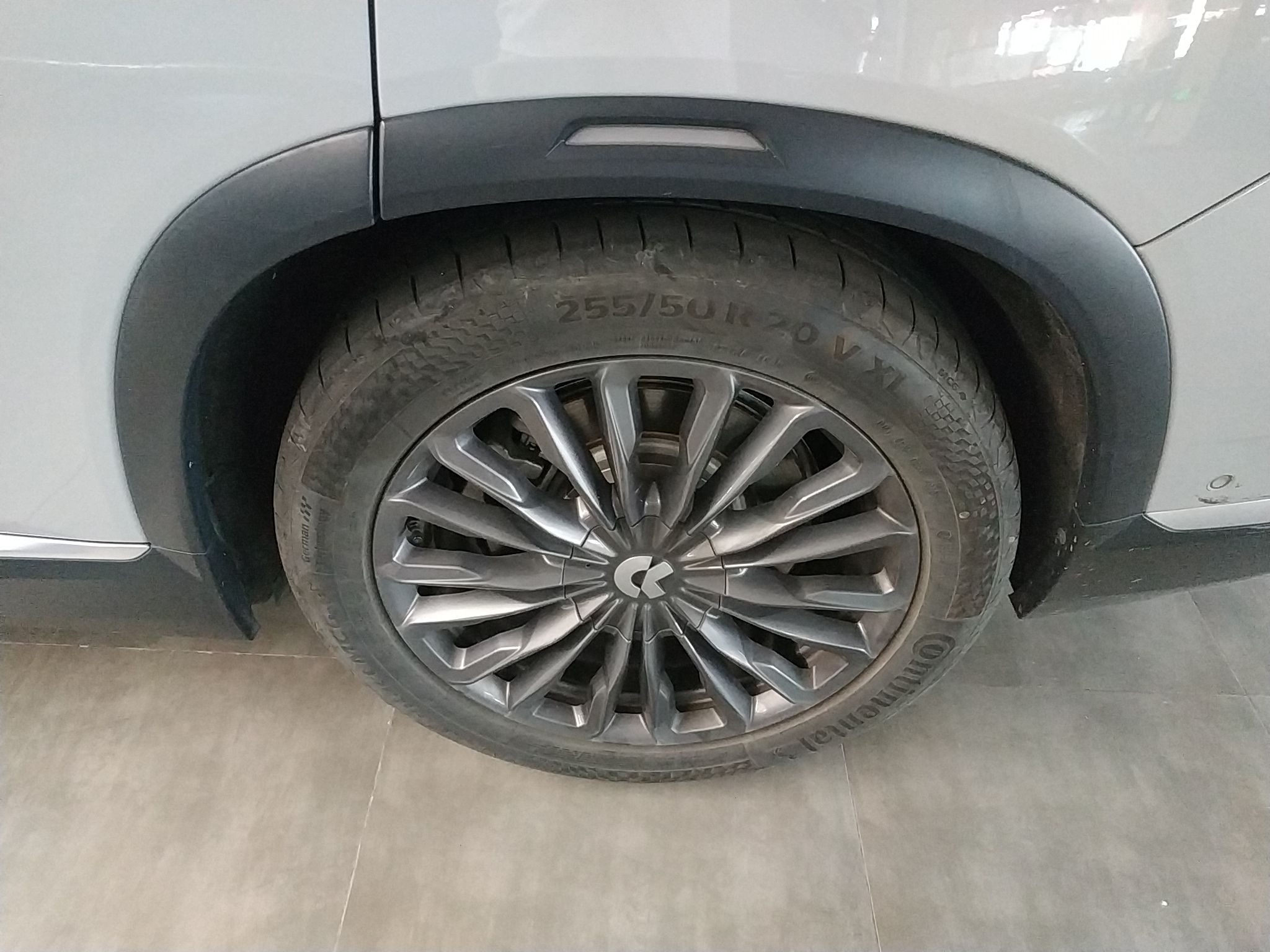 蔚来ES8 2020款 415KM 签名版 六座版