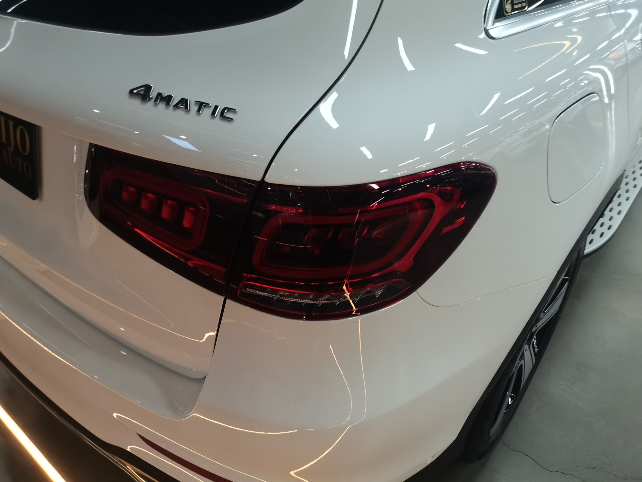 奔驰GLC级 2022款 改款 GLC 300 L 4MATIC 动感型臻藏版