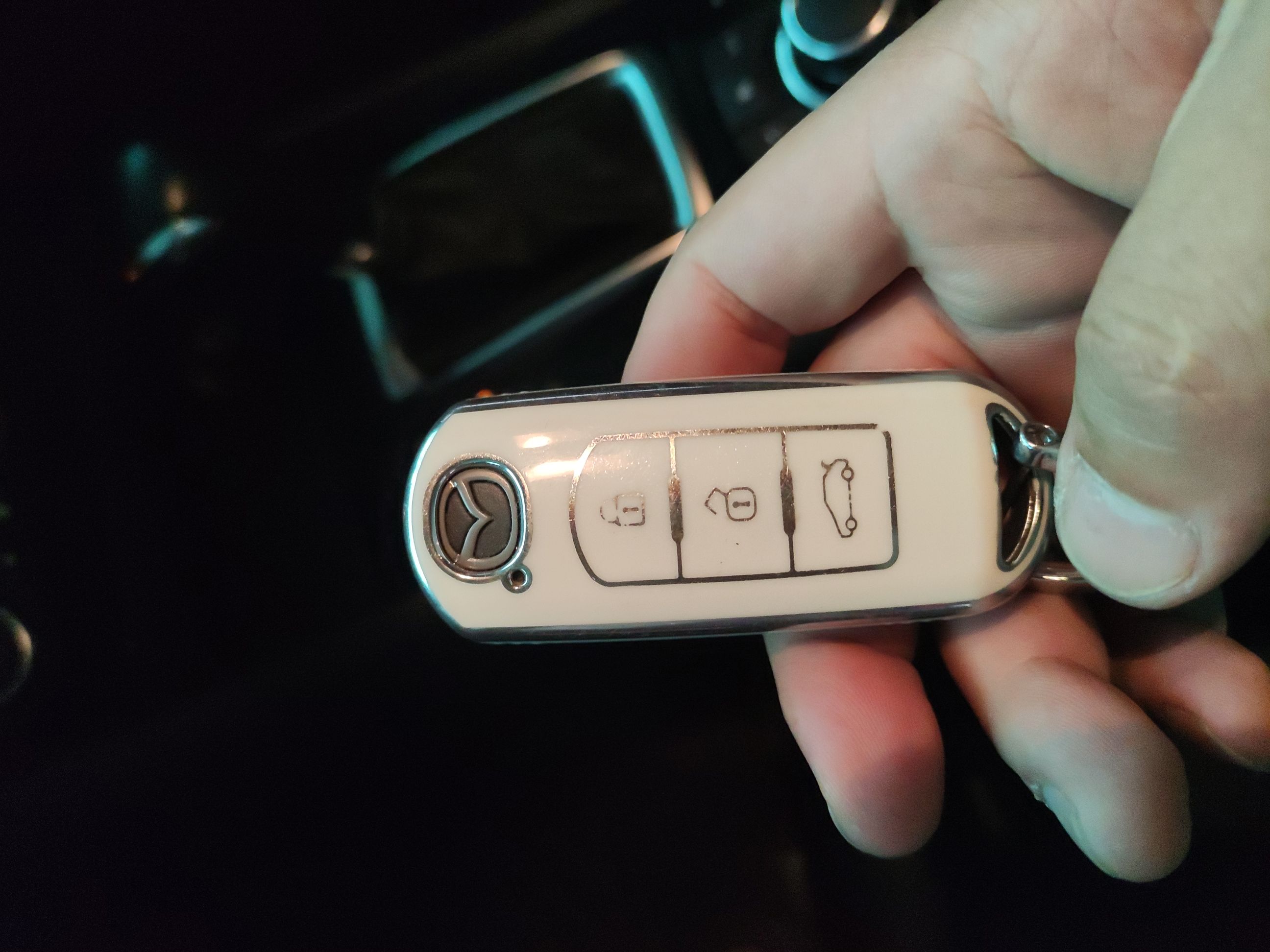 马自达 昂克赛拉 2014款 三厢 1.5L 自动豪华型