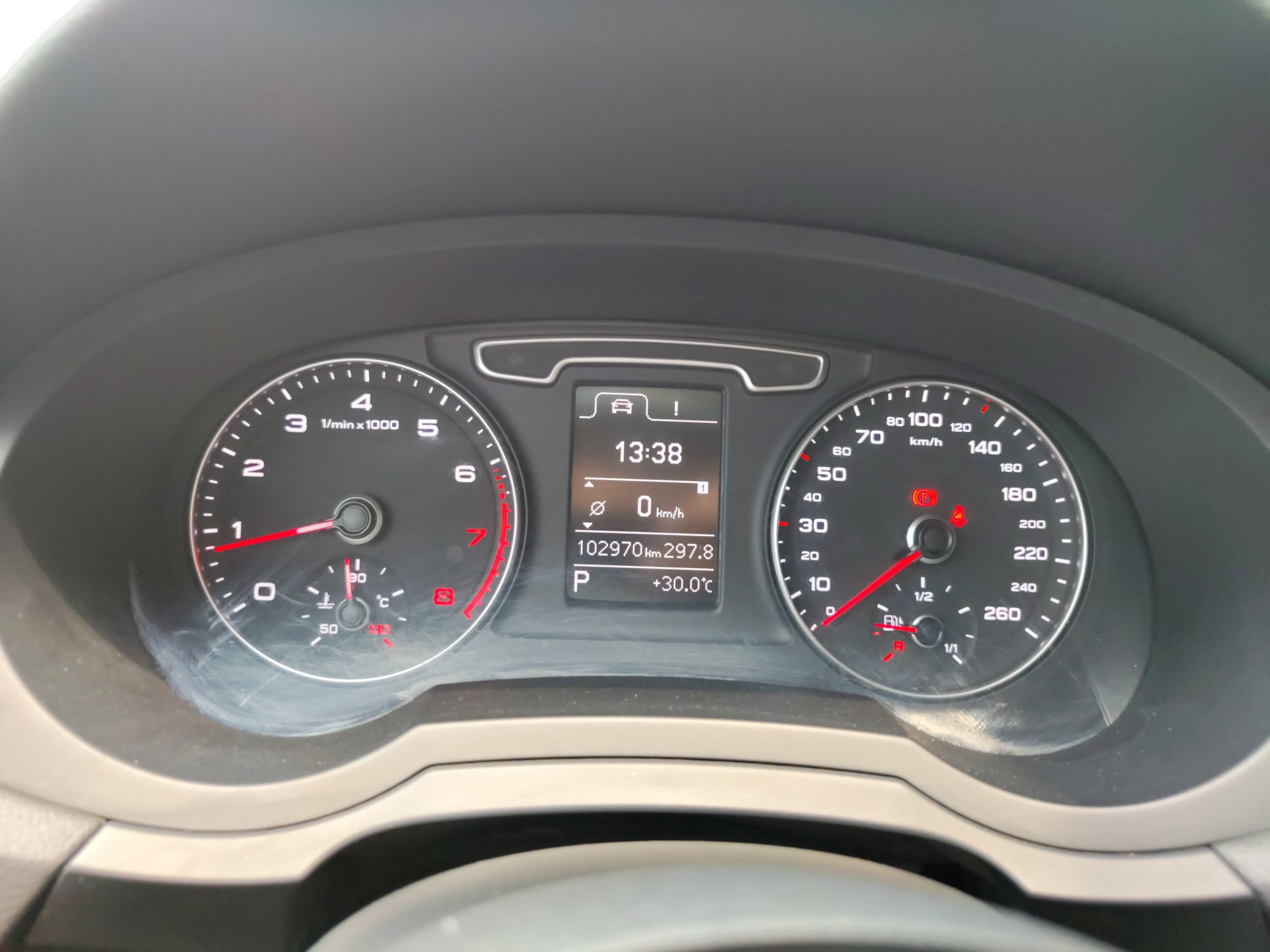 奥迪Q3 2015款 30 TFSI 舒适型