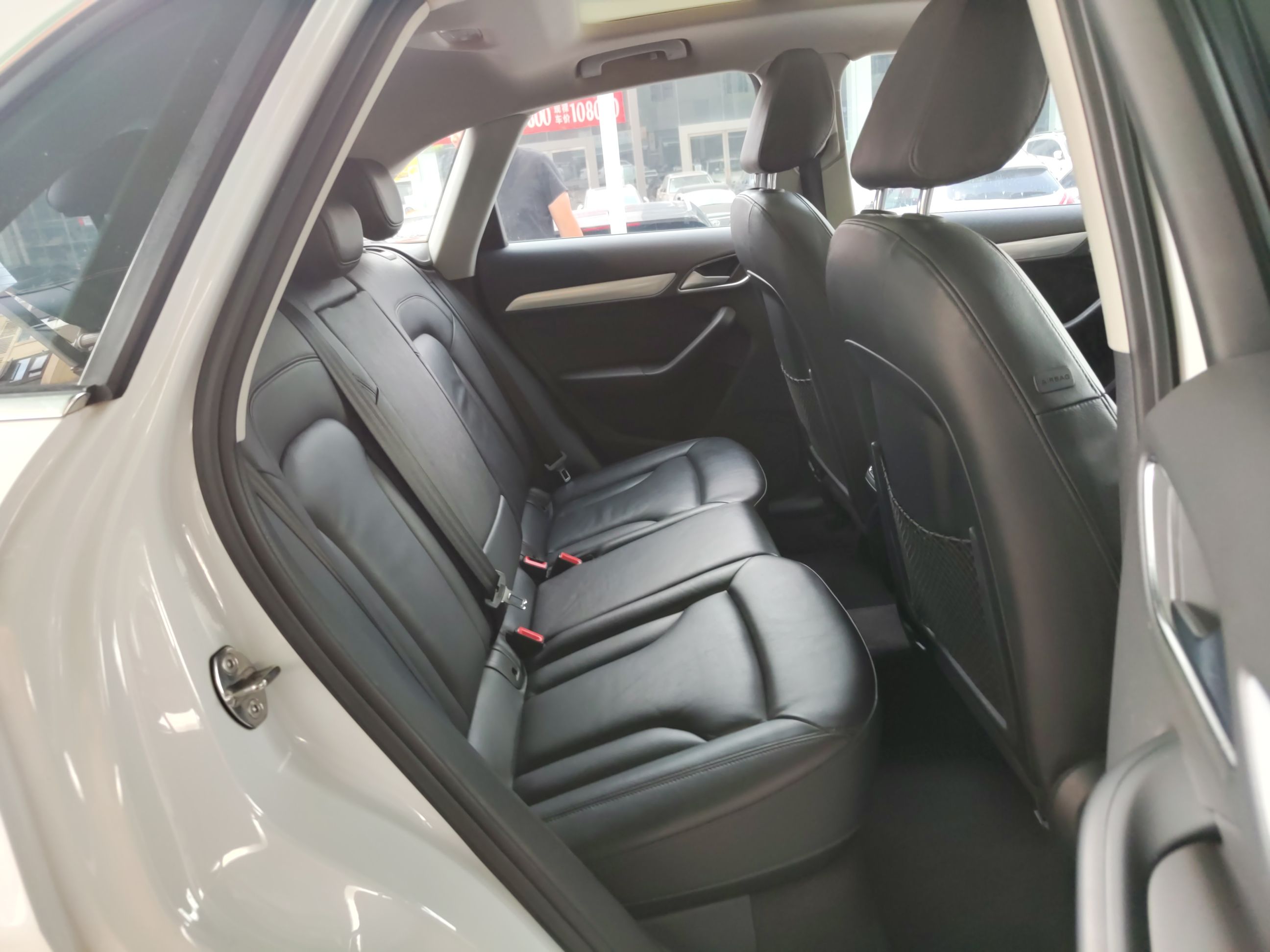 奥迪Q3 2015款 30 TFSI 舒适型