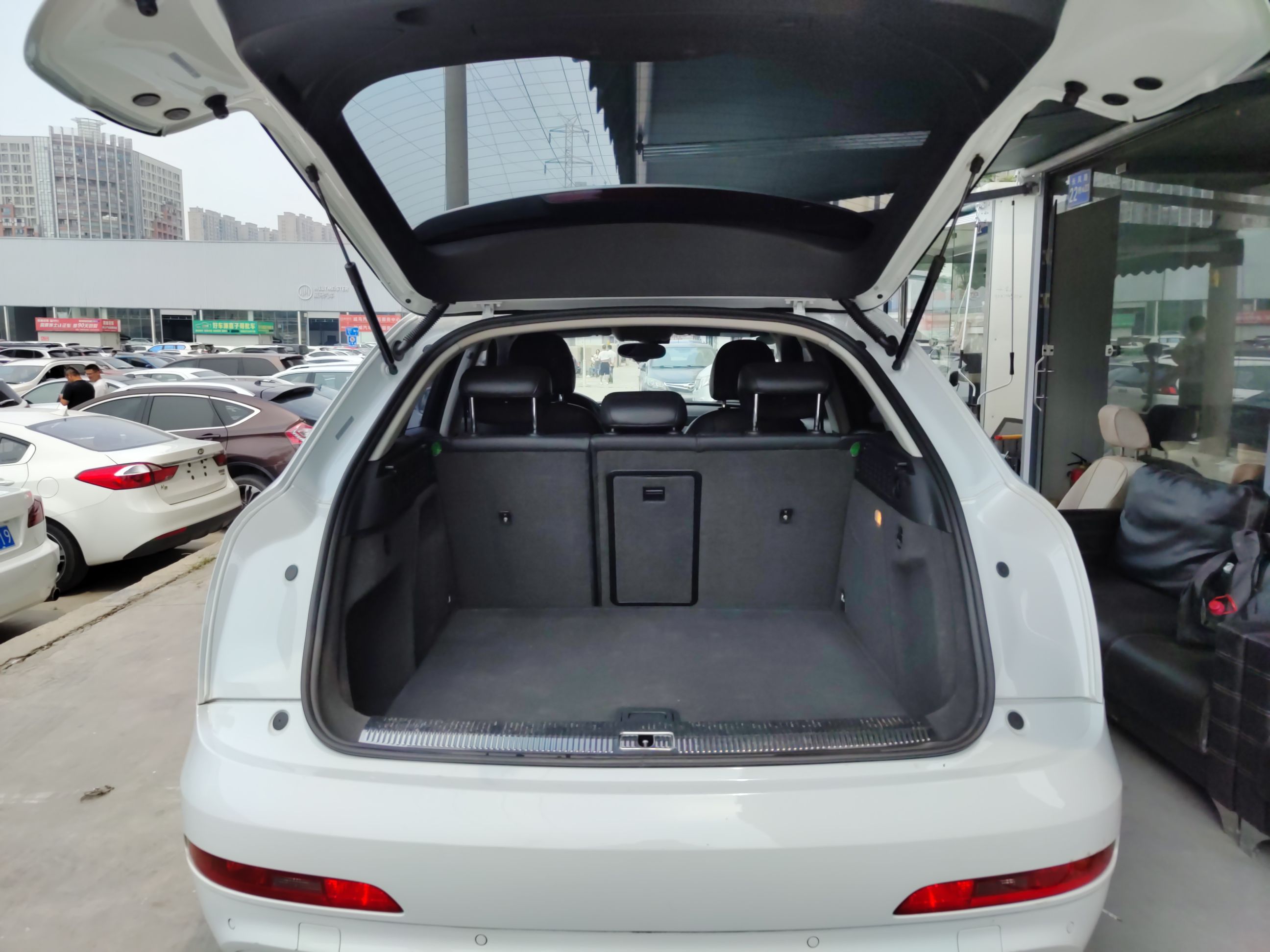 奥迪Q3 2015款 30 TFSI 舒适型